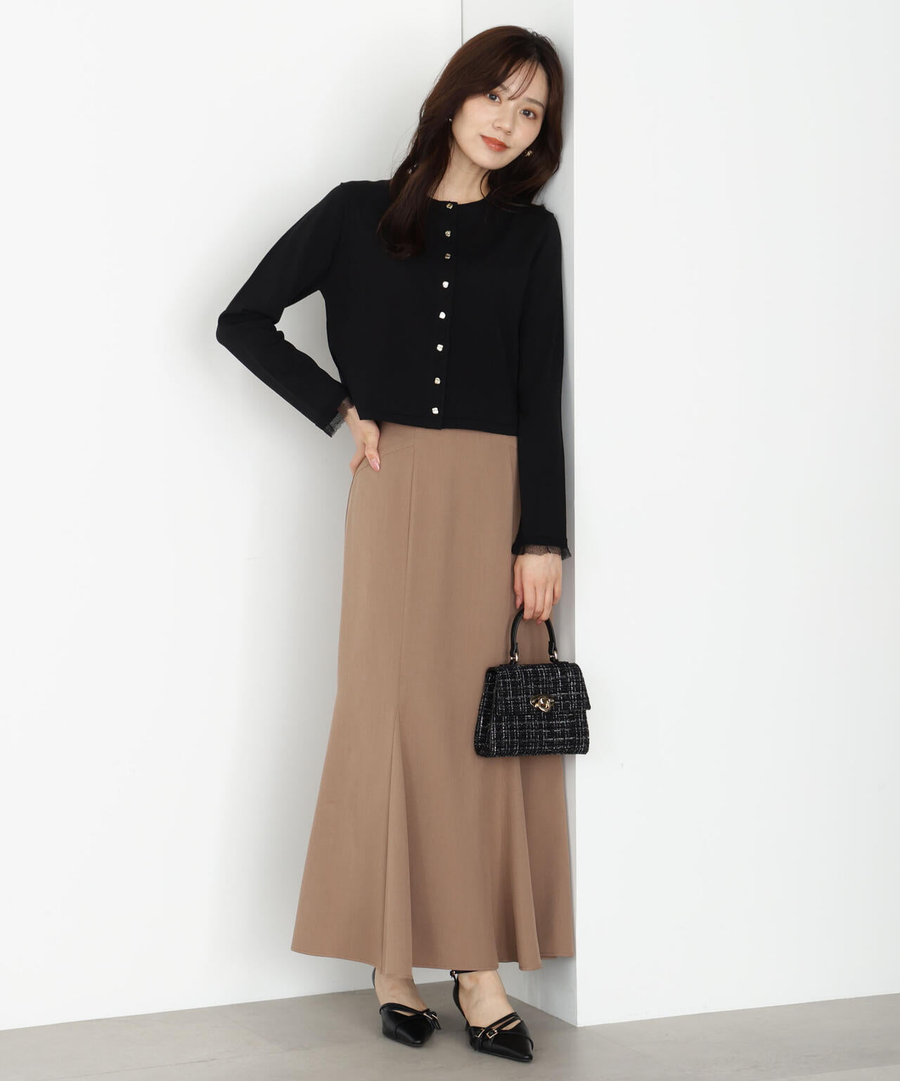 ＜ハンドウォッシャブル＞ゴールド釦カーディガン