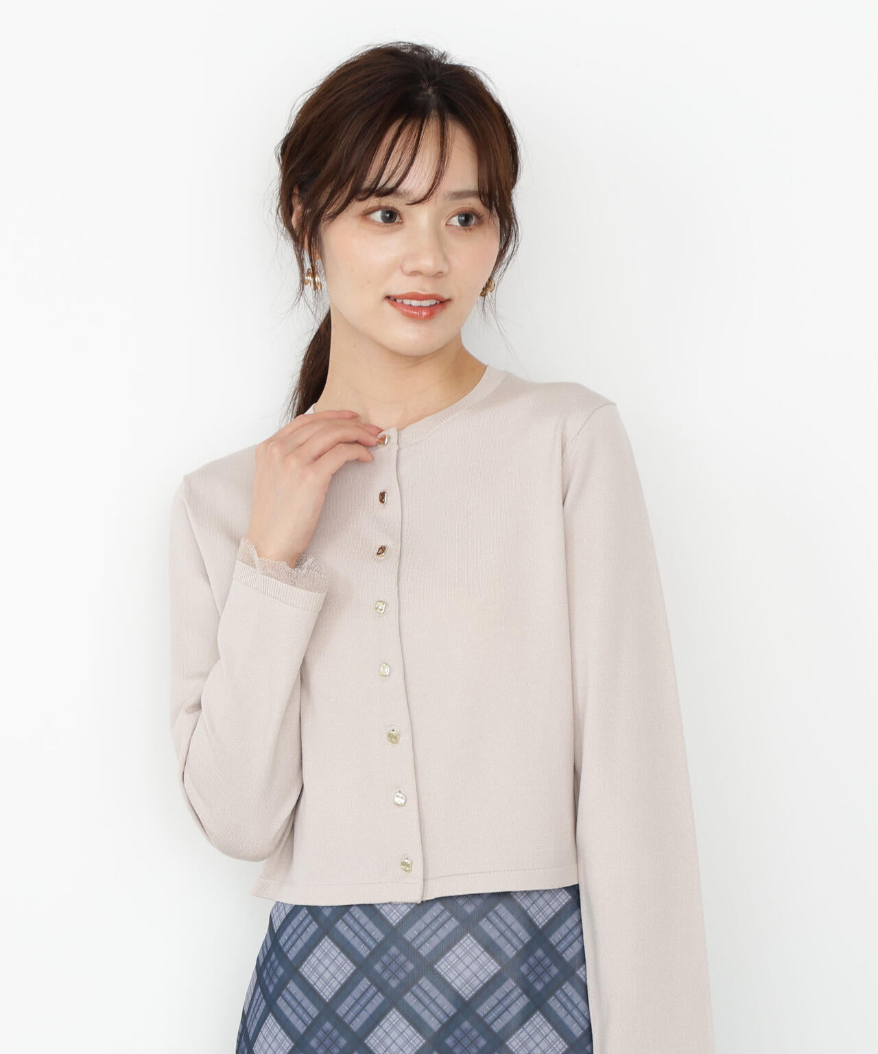 ＜ハンドウォッシャブル＞ゴールド釦カーディガン