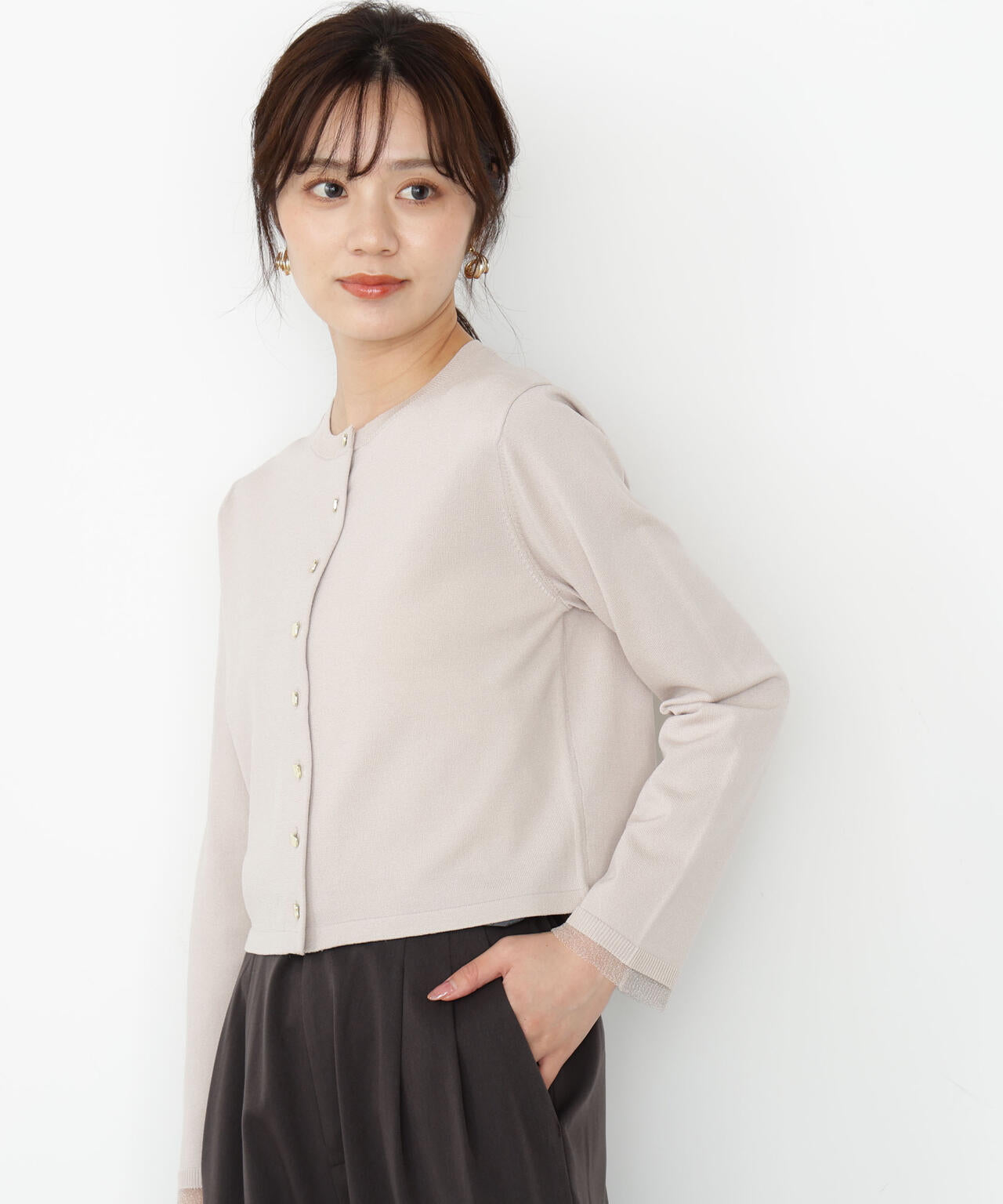 ＜ハンドウォッシャブル＞ゴールド釦カーディガン