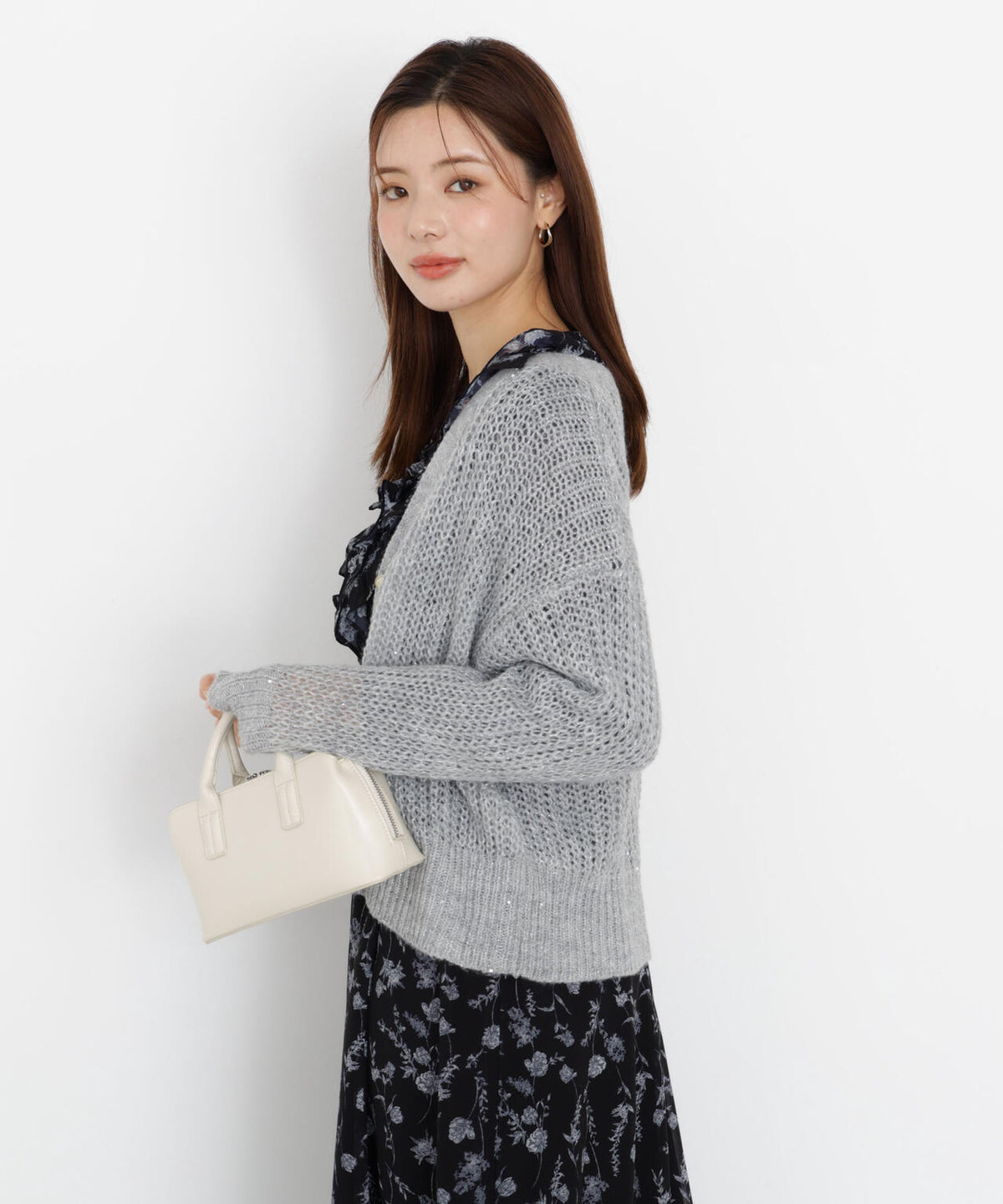 【松川星さん着用】スパンコール透かし編み2wayカーディガン