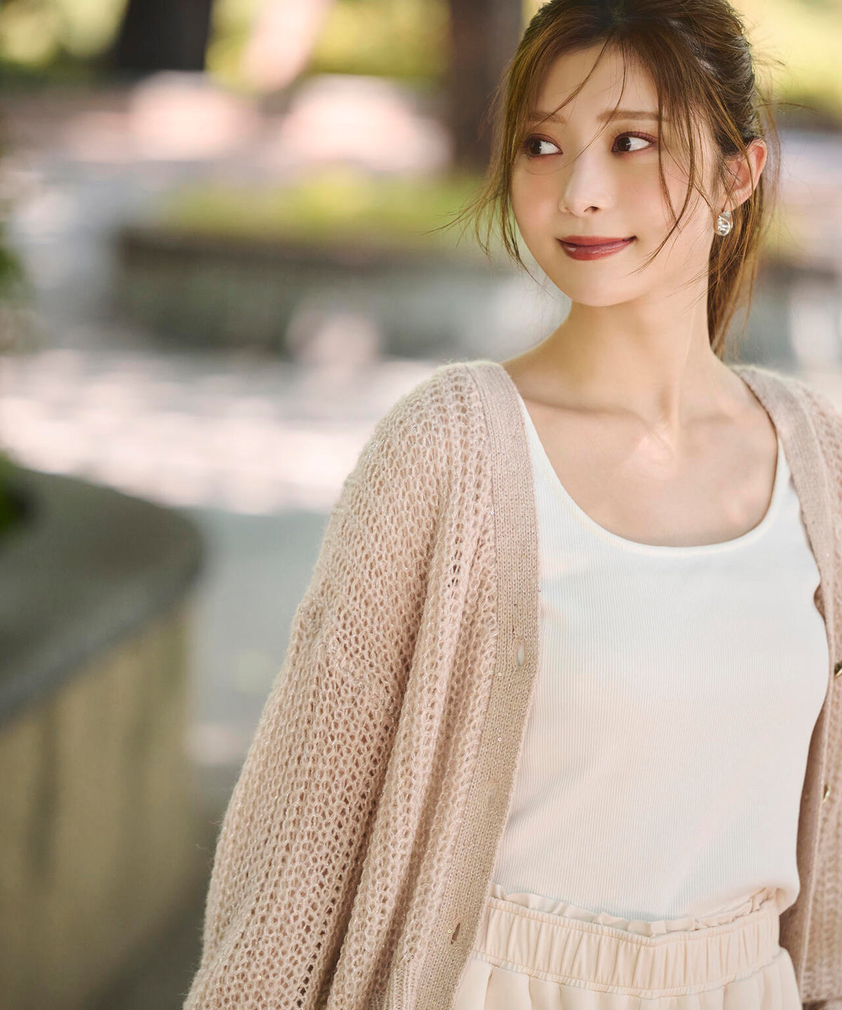 【松川星さん着用】スパンコール透かし編み2wayカーディガン