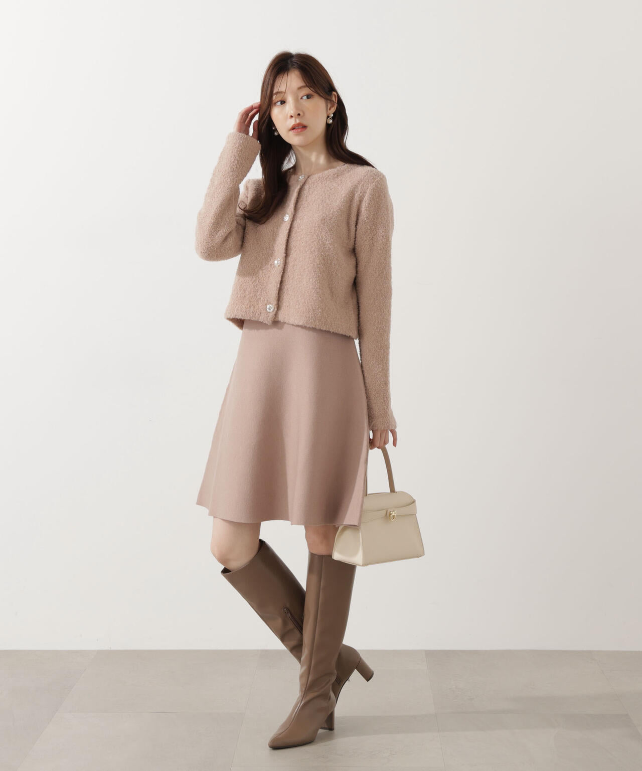 《EDIT COLOGNE》ブークレカーディガン