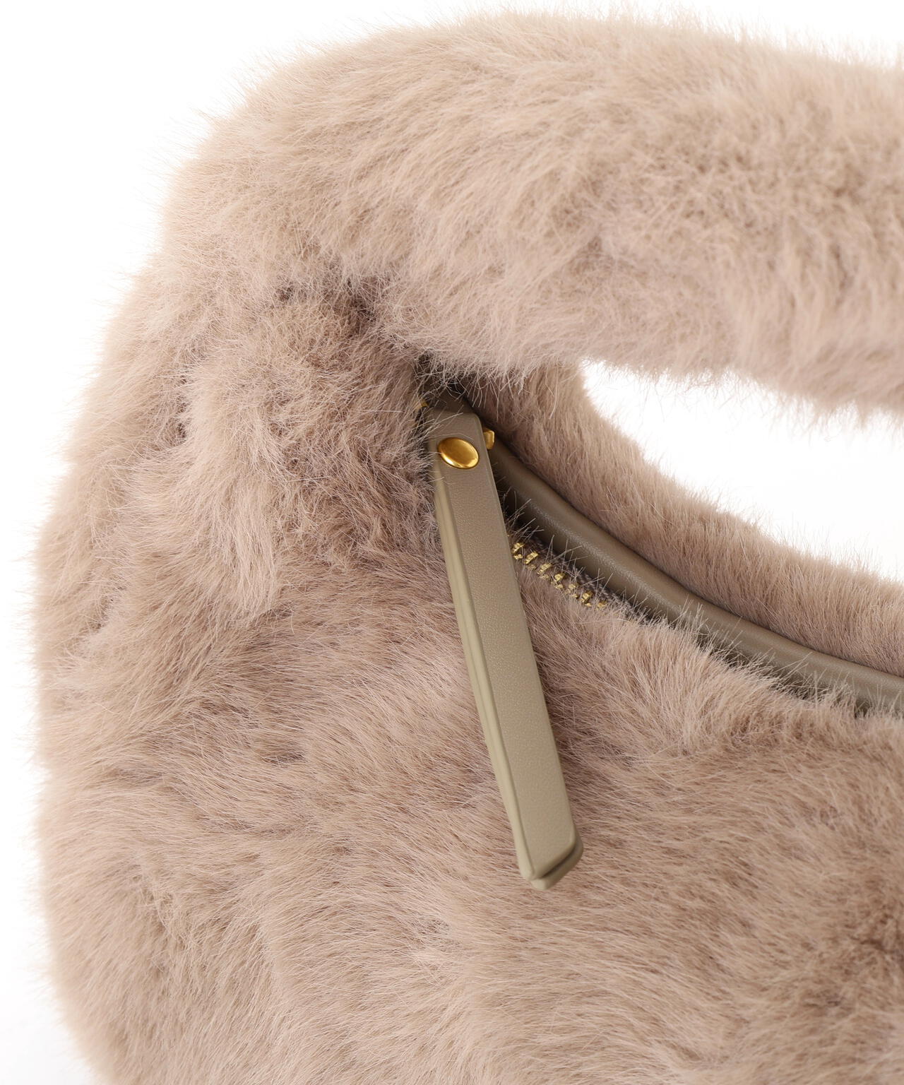 フェイクファーハンドルミニバッグ