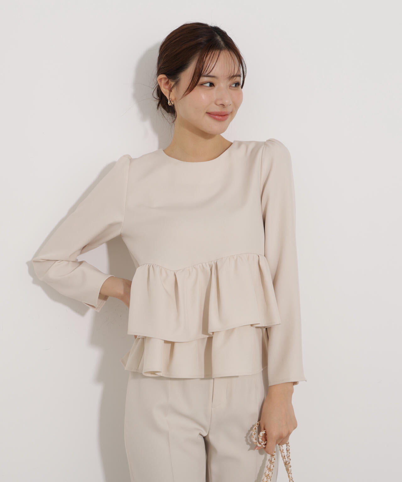 ランダムヘムペプラムブラウス