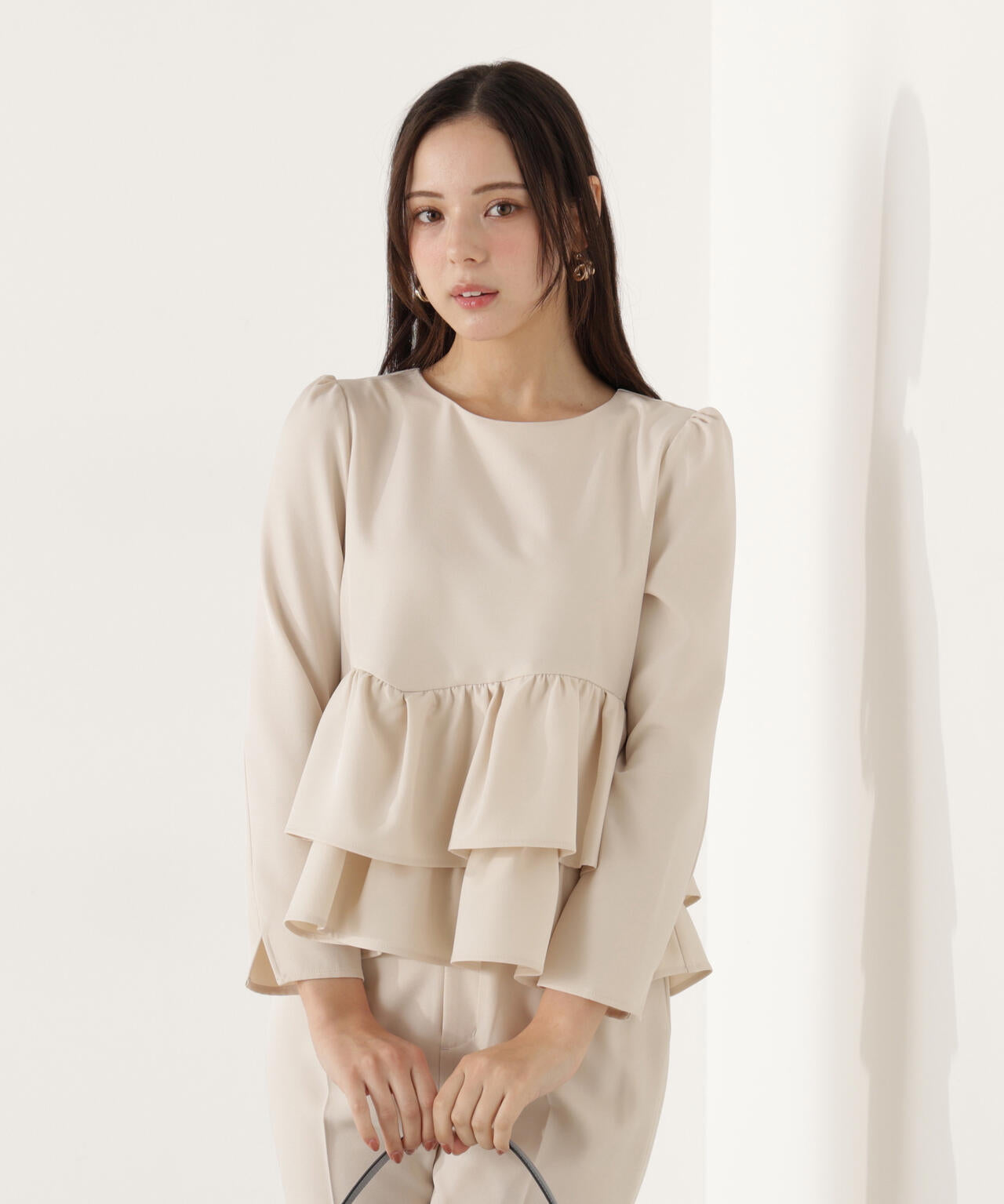 ランダムヘムペプラムブラウス
