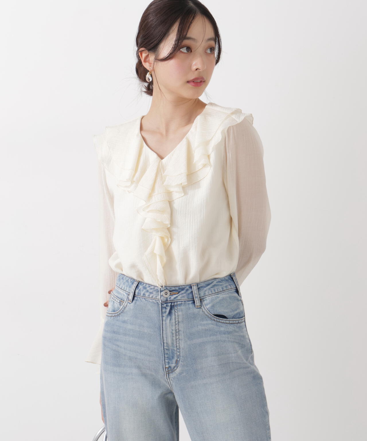 シアー楊柳ラッフルブラウス