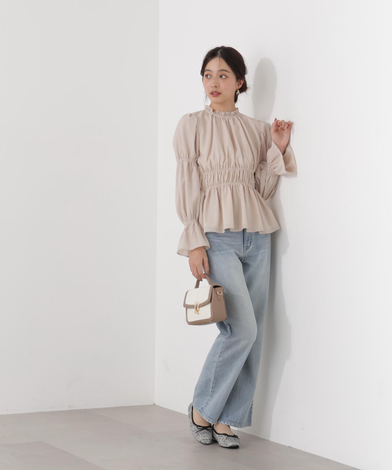 ウエストシャーリングブラウス