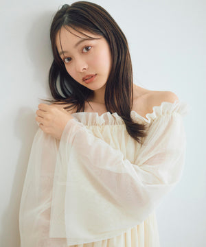 model：165cm B:82 W:59 H:86 S:25cm 着用サイズ：M