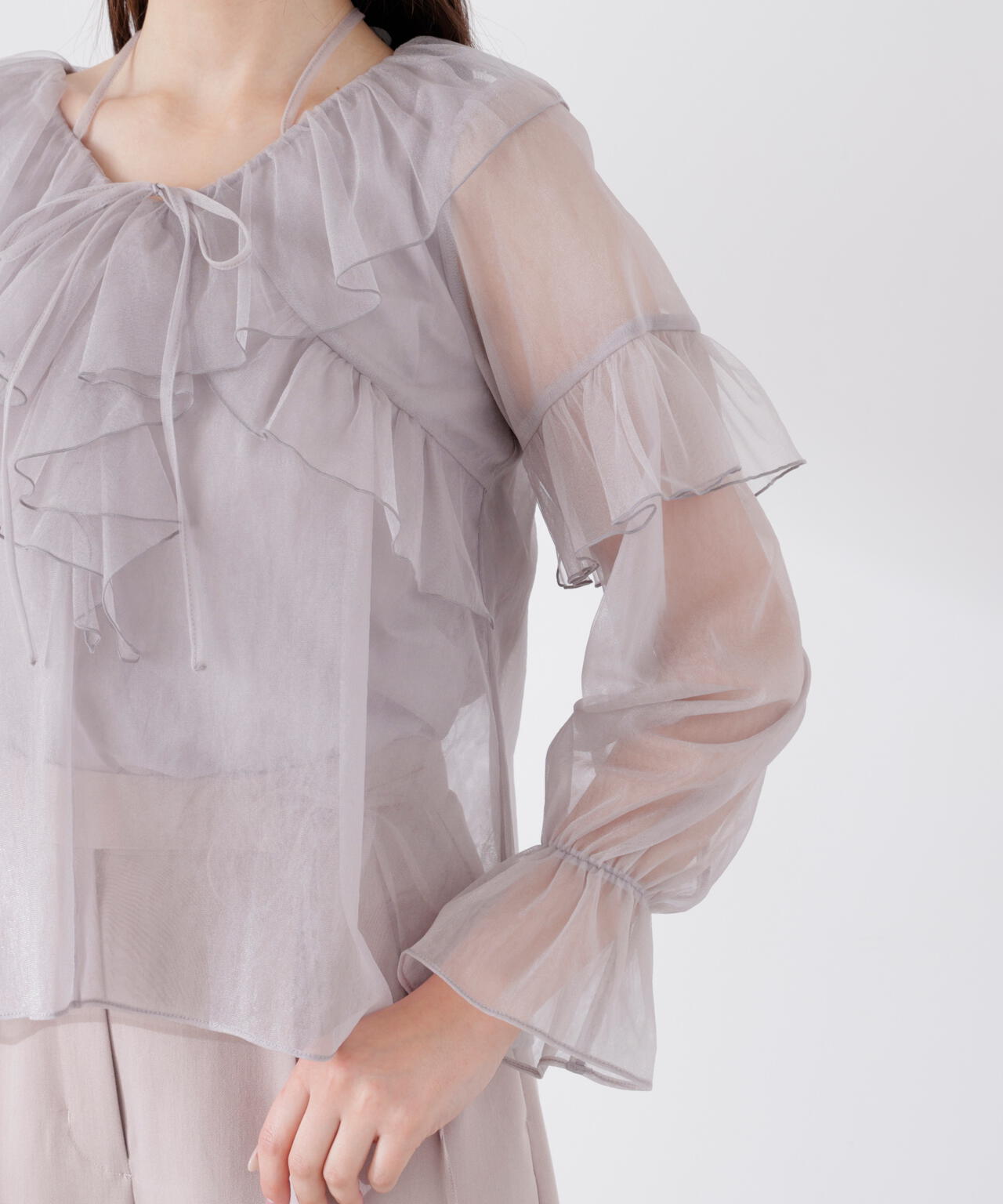 チュールラッフルブラウス【WEB・一部店舗限定】