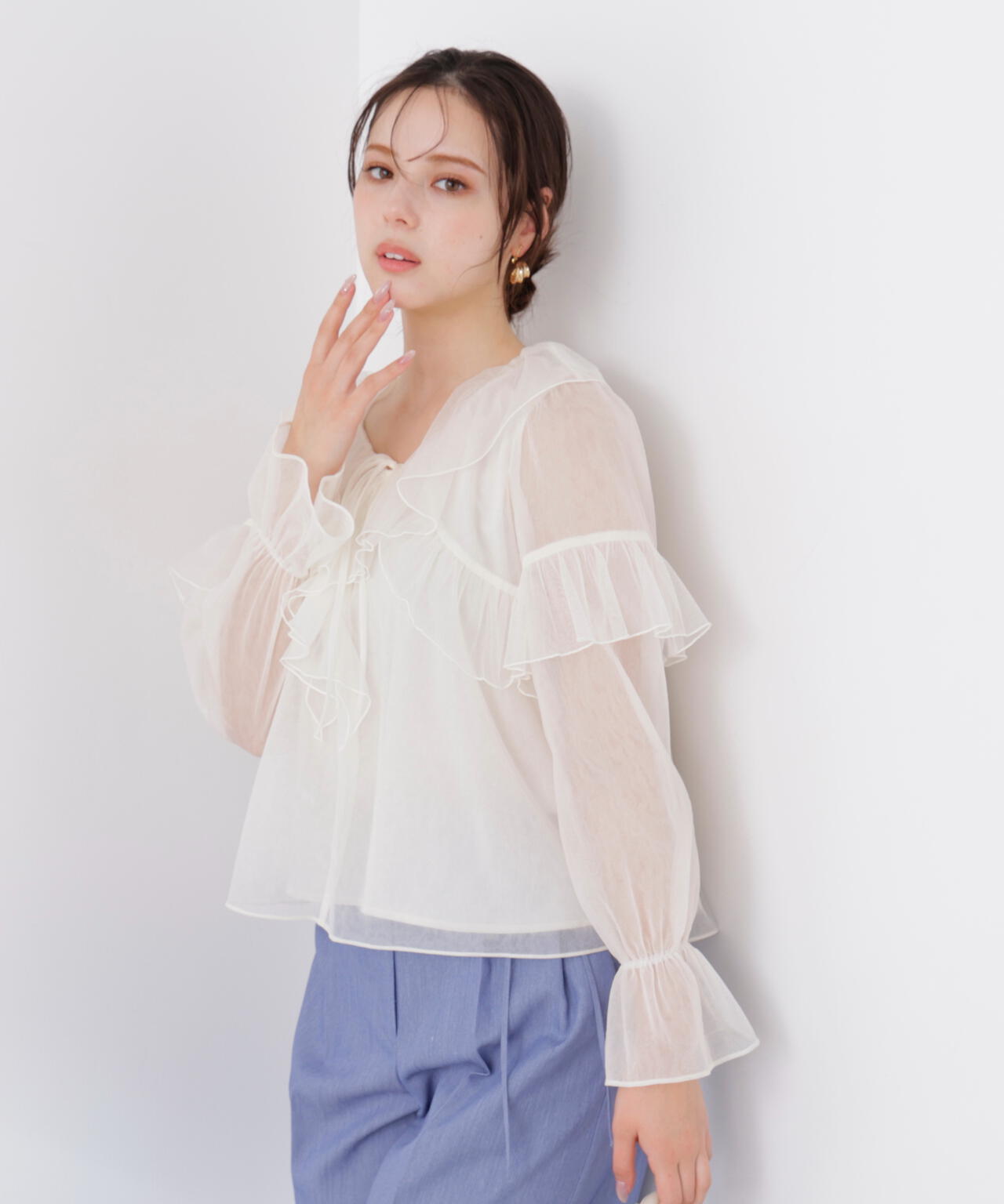 チュールラッフルブラウス【WEB・一部店舗限定】