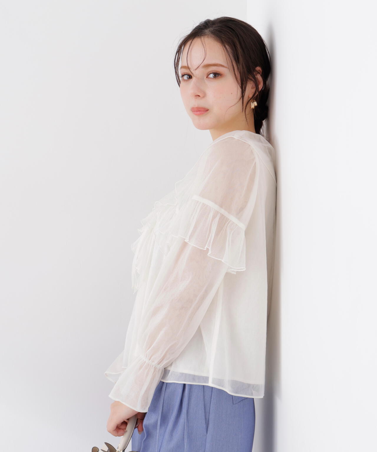 チュールラッフルブラウス【WEB・一部店舗限定】