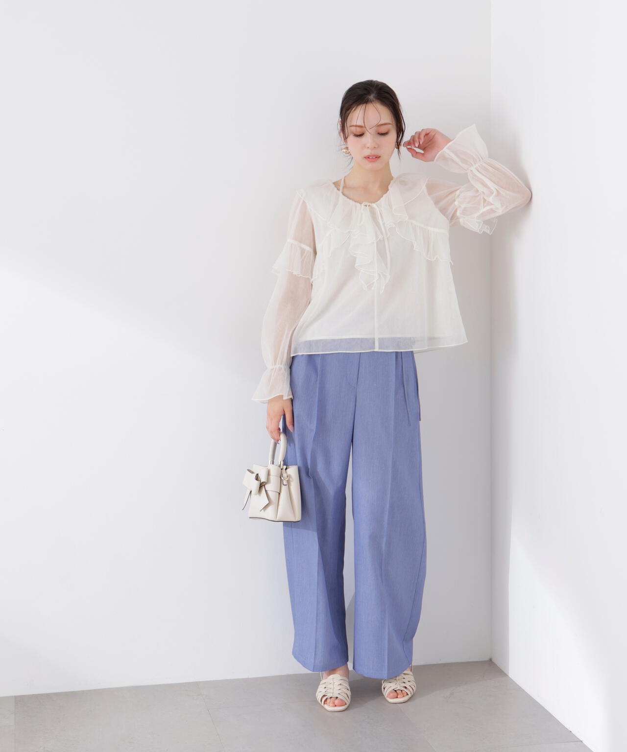 チュールラッフルブラウス【WEB・一部店舗限定】