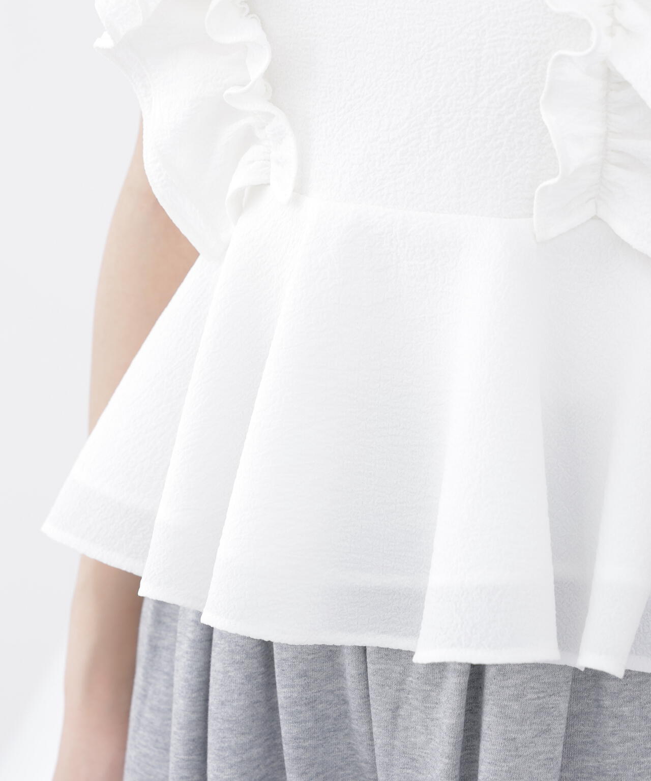 167cm 着用サイズ：FR