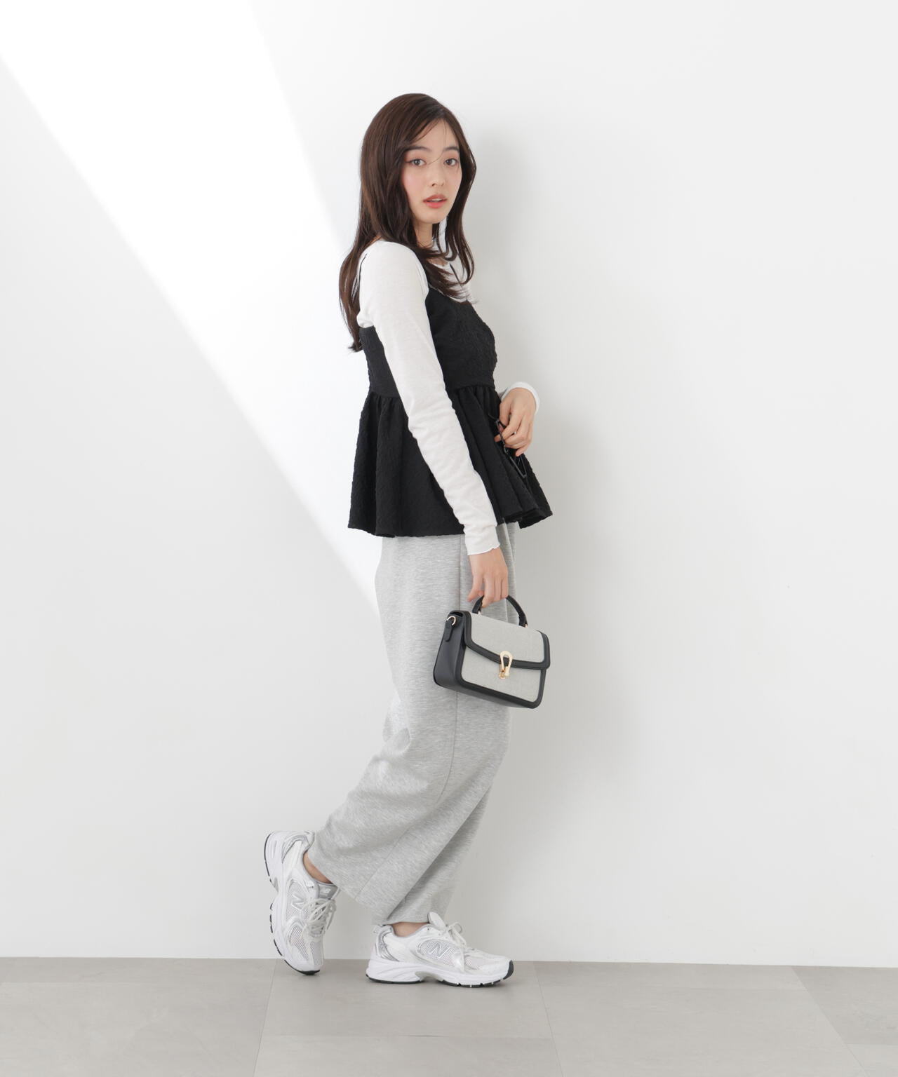 〈a/mie〉膨れジャガードビスチェ