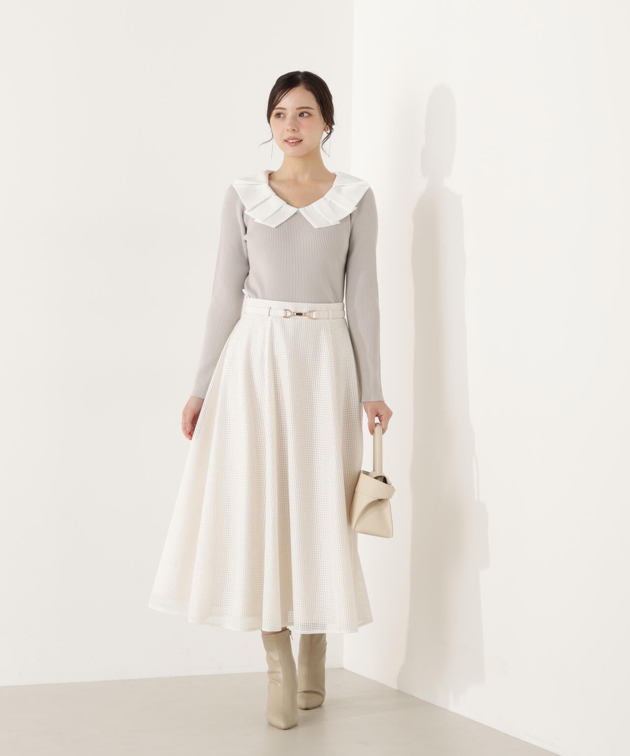 ビット付きシアーメッシュスカート