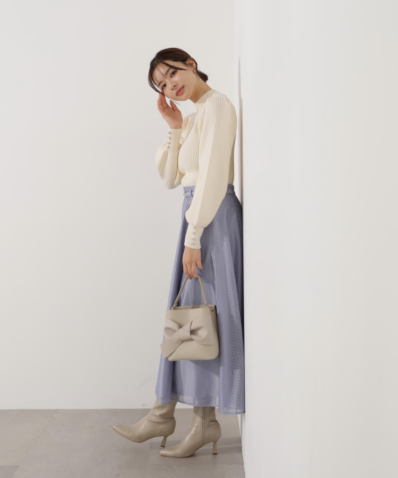 ビット付きシアーメッシュスカート