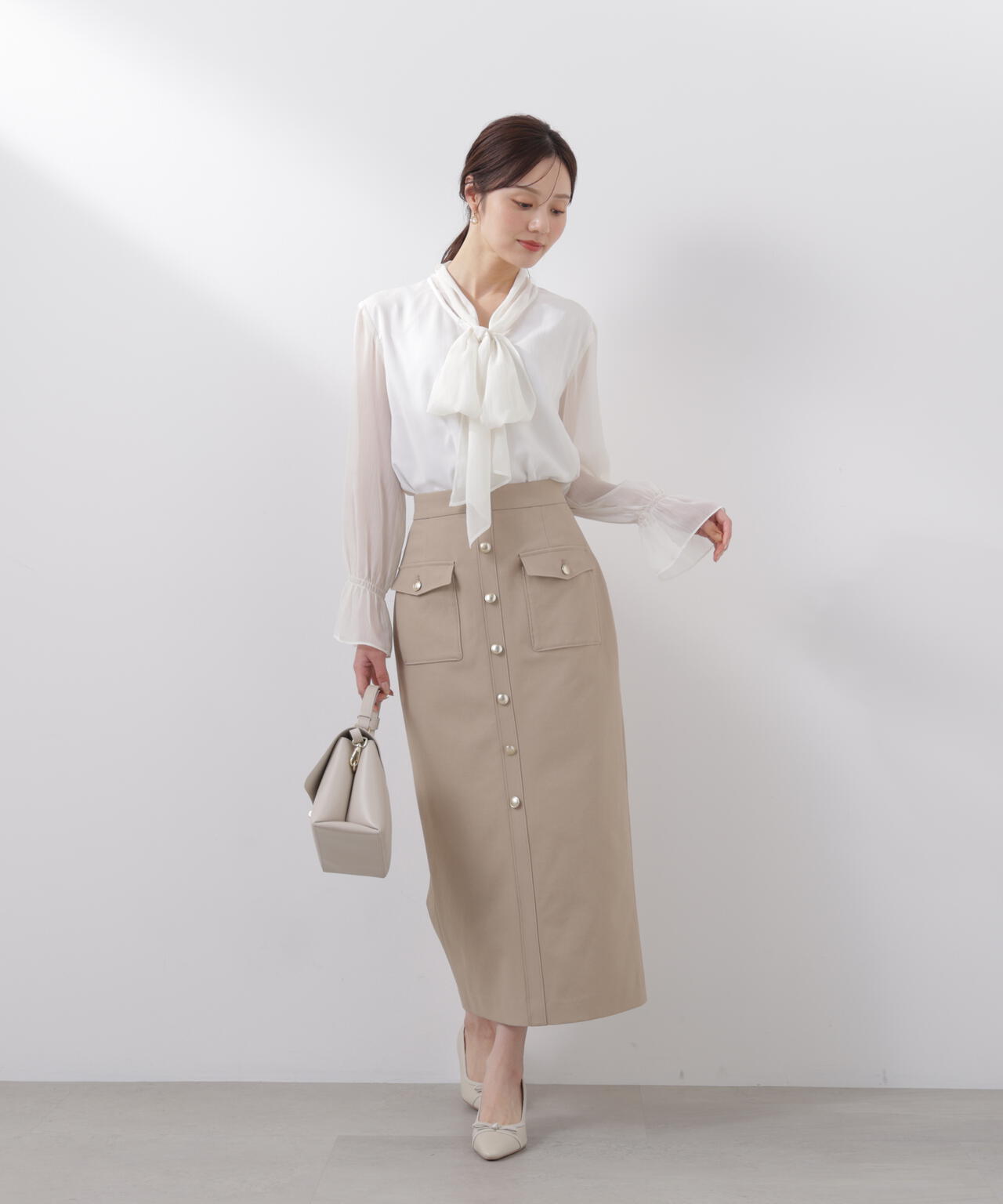 ウォッシャブル＞フロント釦ナロースカート | PROPORTION BODY
