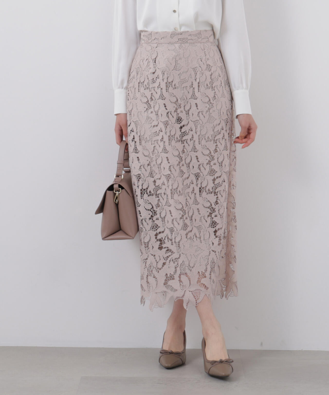 レースタイトスカート