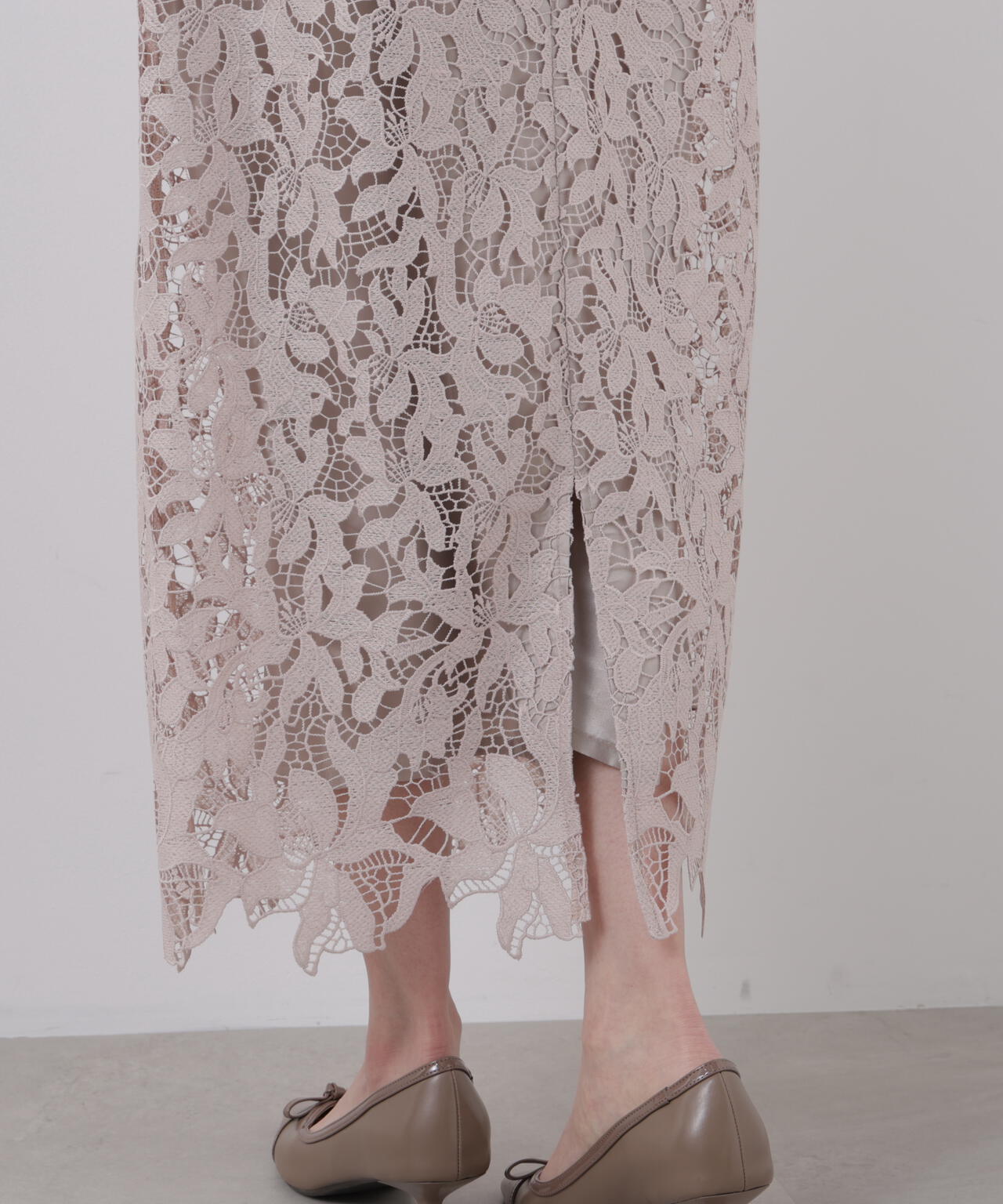 レースタイトスカート