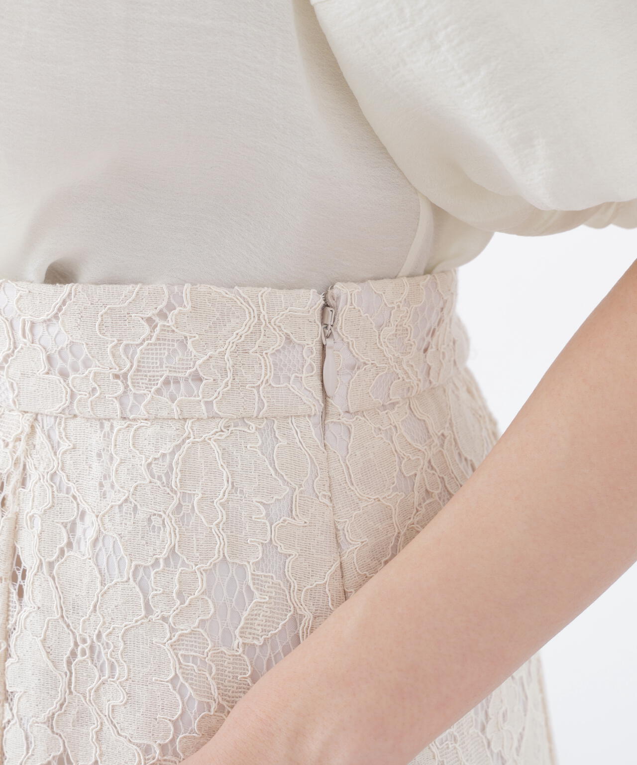 チュールドッキングレーススカート