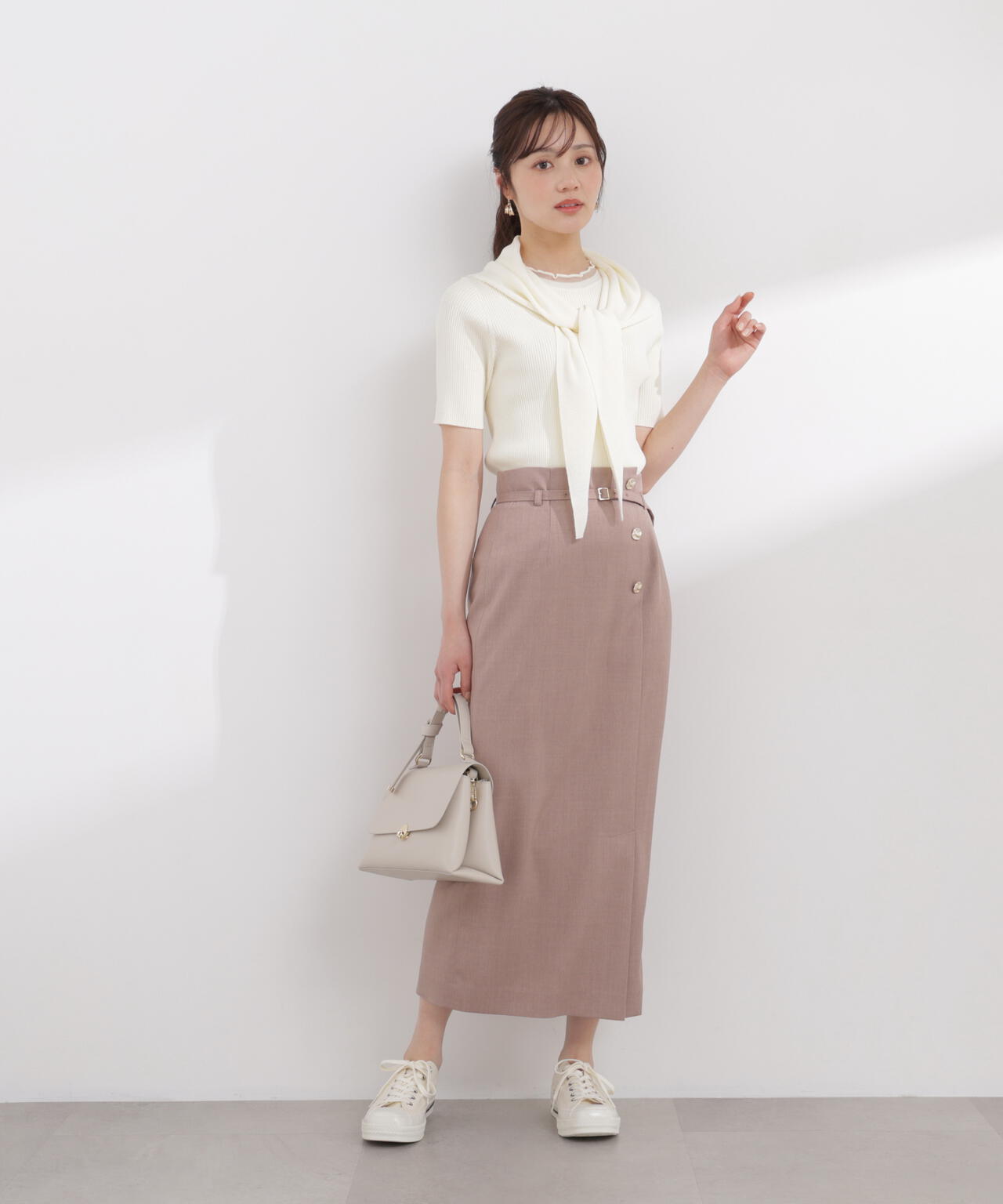 166cm B:78 W:56 H:83 S:24.5cm 着用サイズ：M