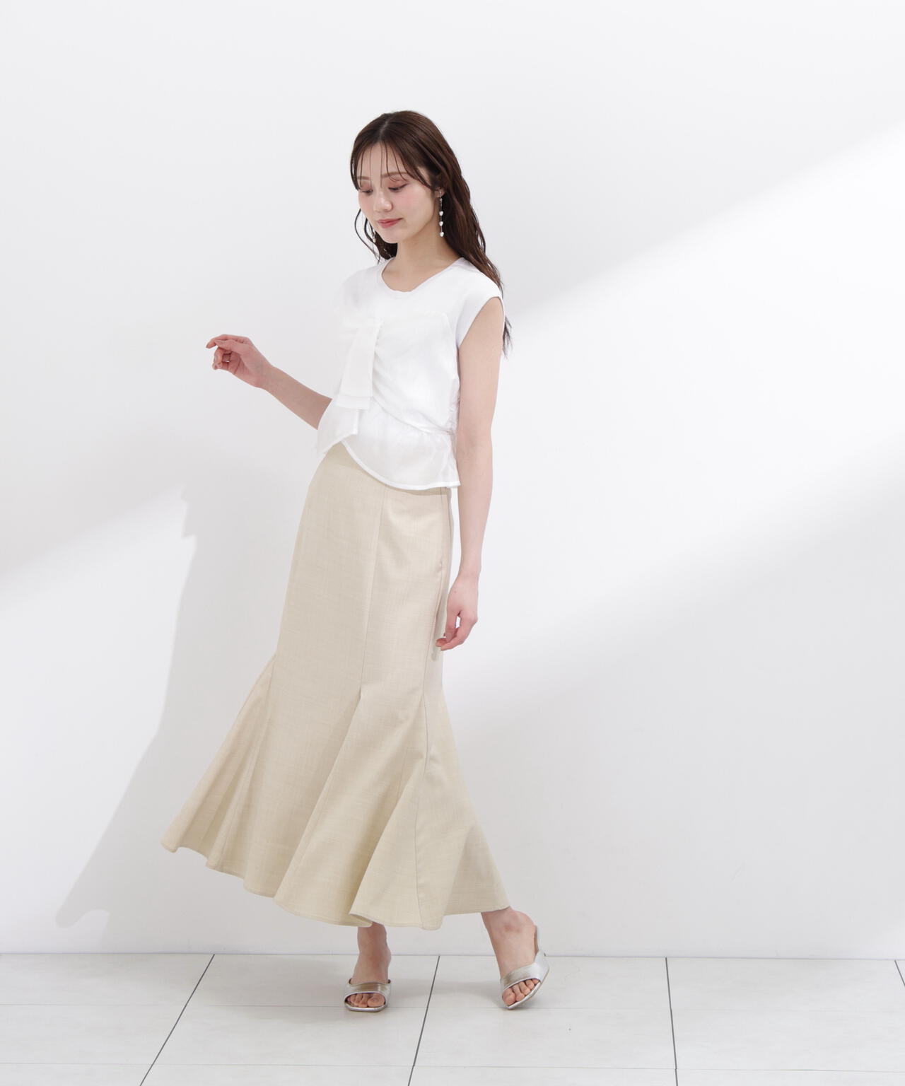 166cm B:78 W:56 H:83 S:24.5cm 着用サイズ：M