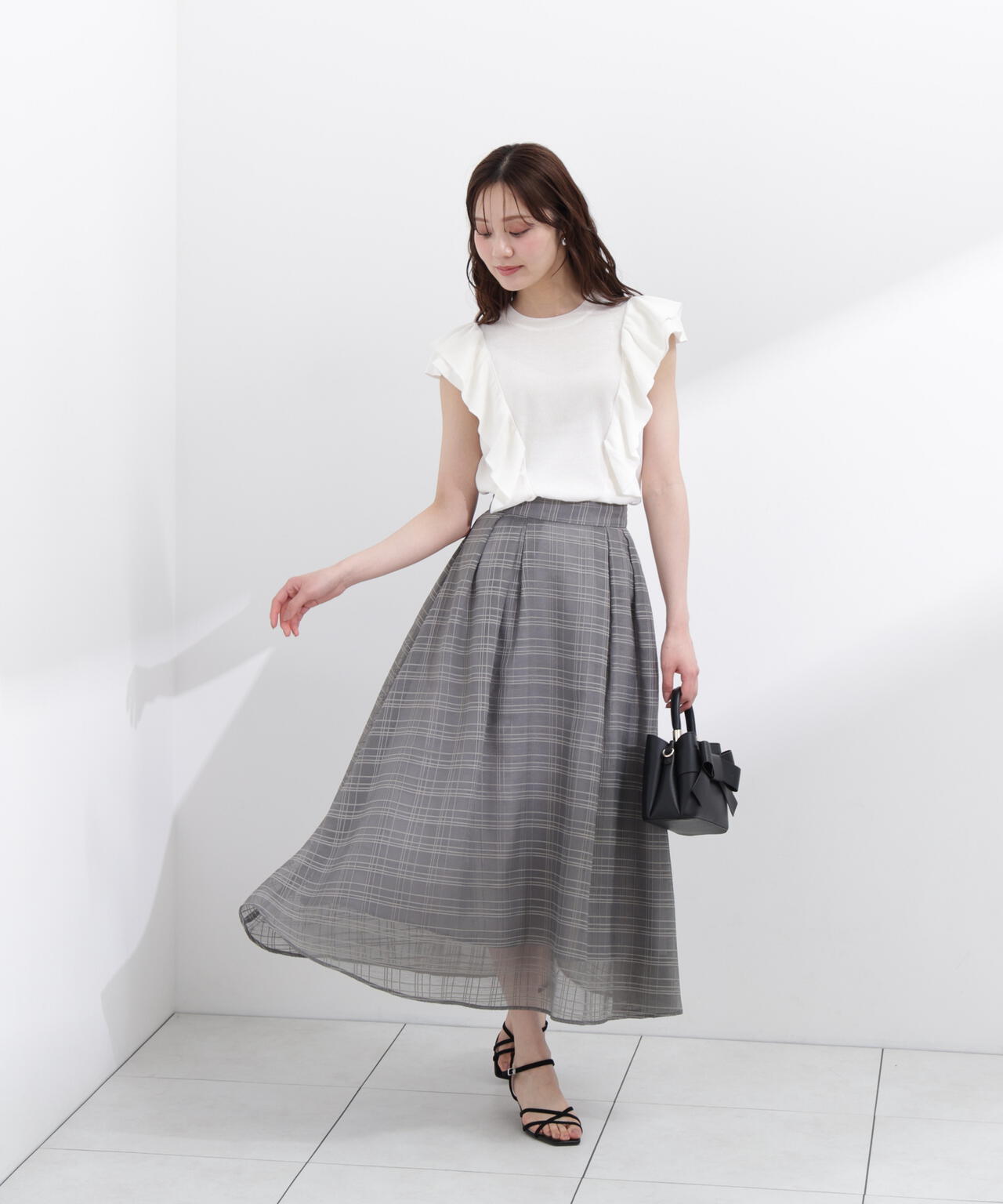 166cm B:78 W:56 H:83 S:24.5cm 着用サイズ：M