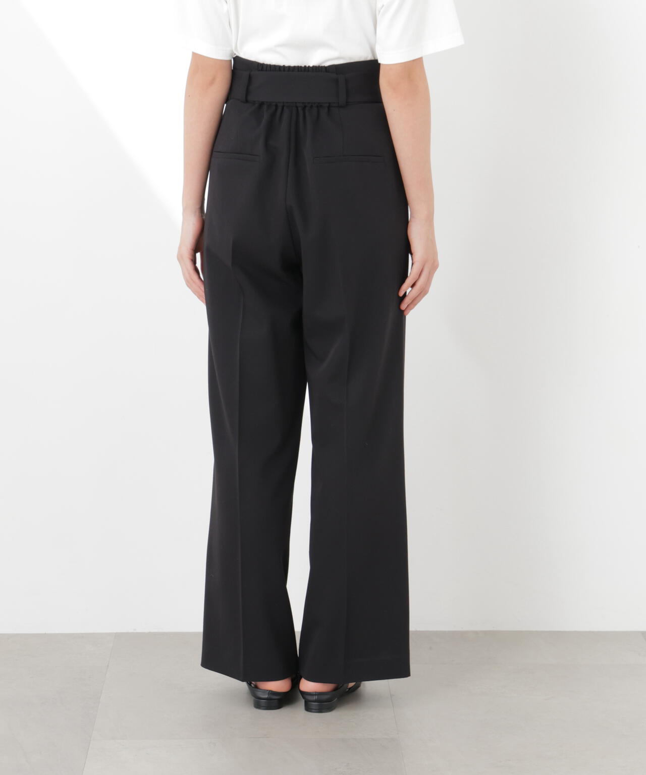 model：166cm B:78 W:56 H:83 S:24.5cm 着用サイズ：M