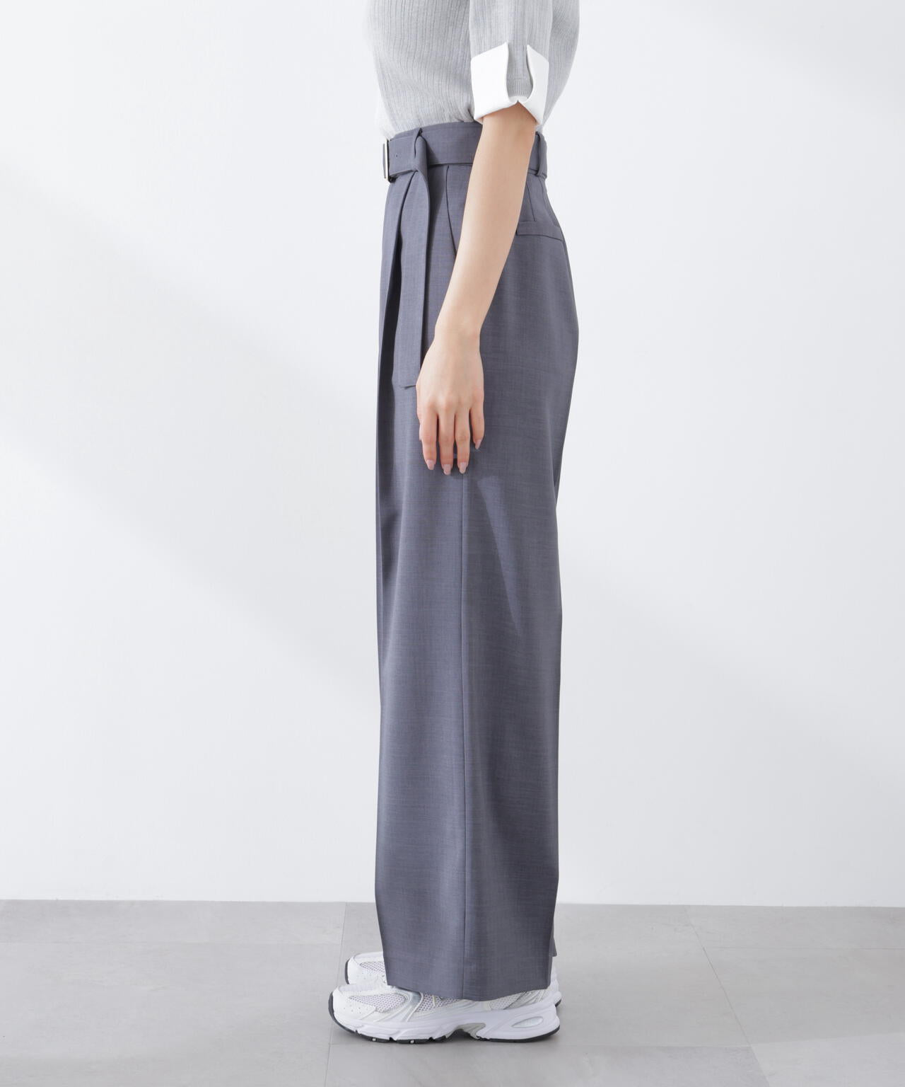 ＜ウォッシャブル＞ベルト付きタックワイドパンツ