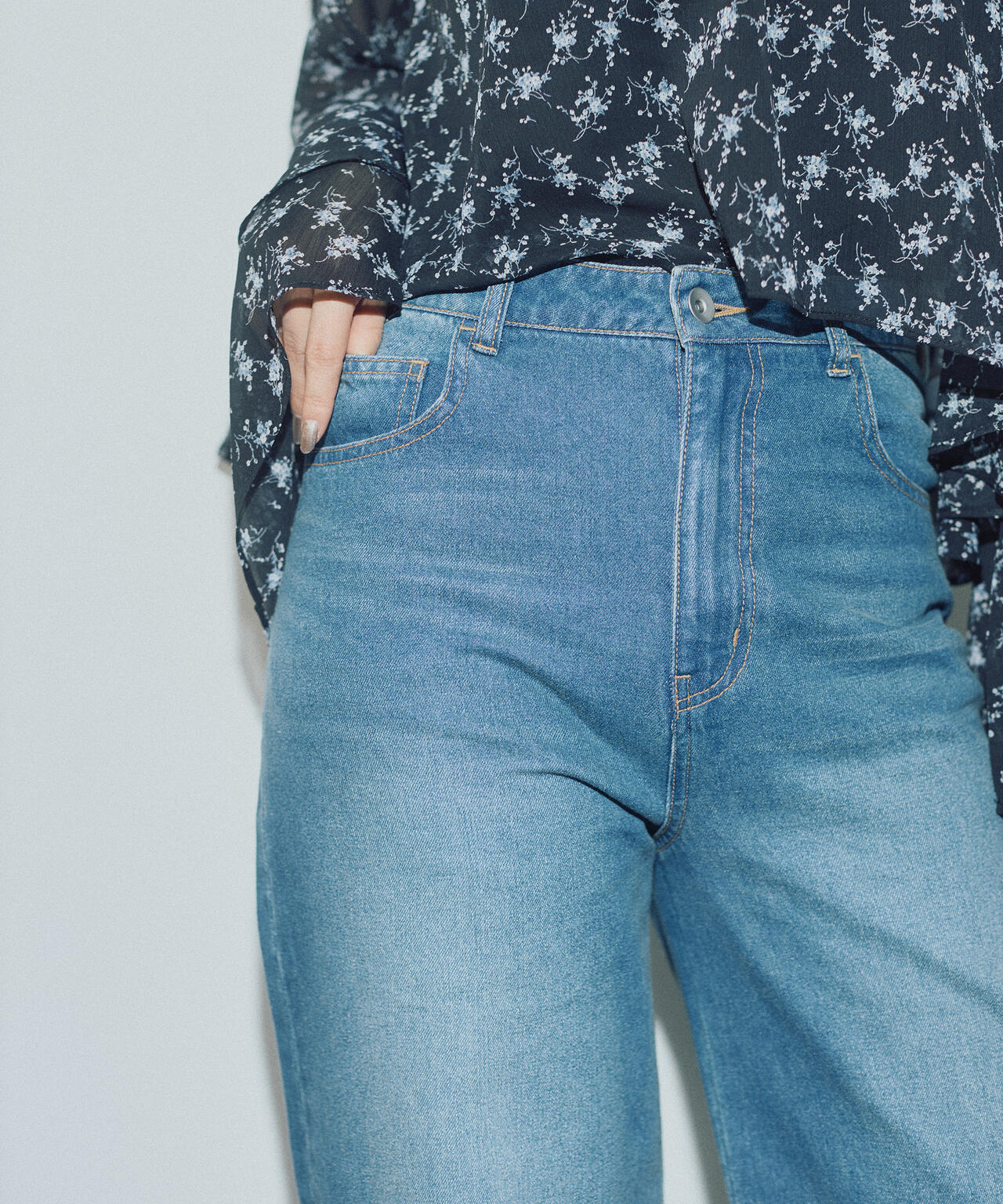 〈a/mie〉ワイドデニムパンツ