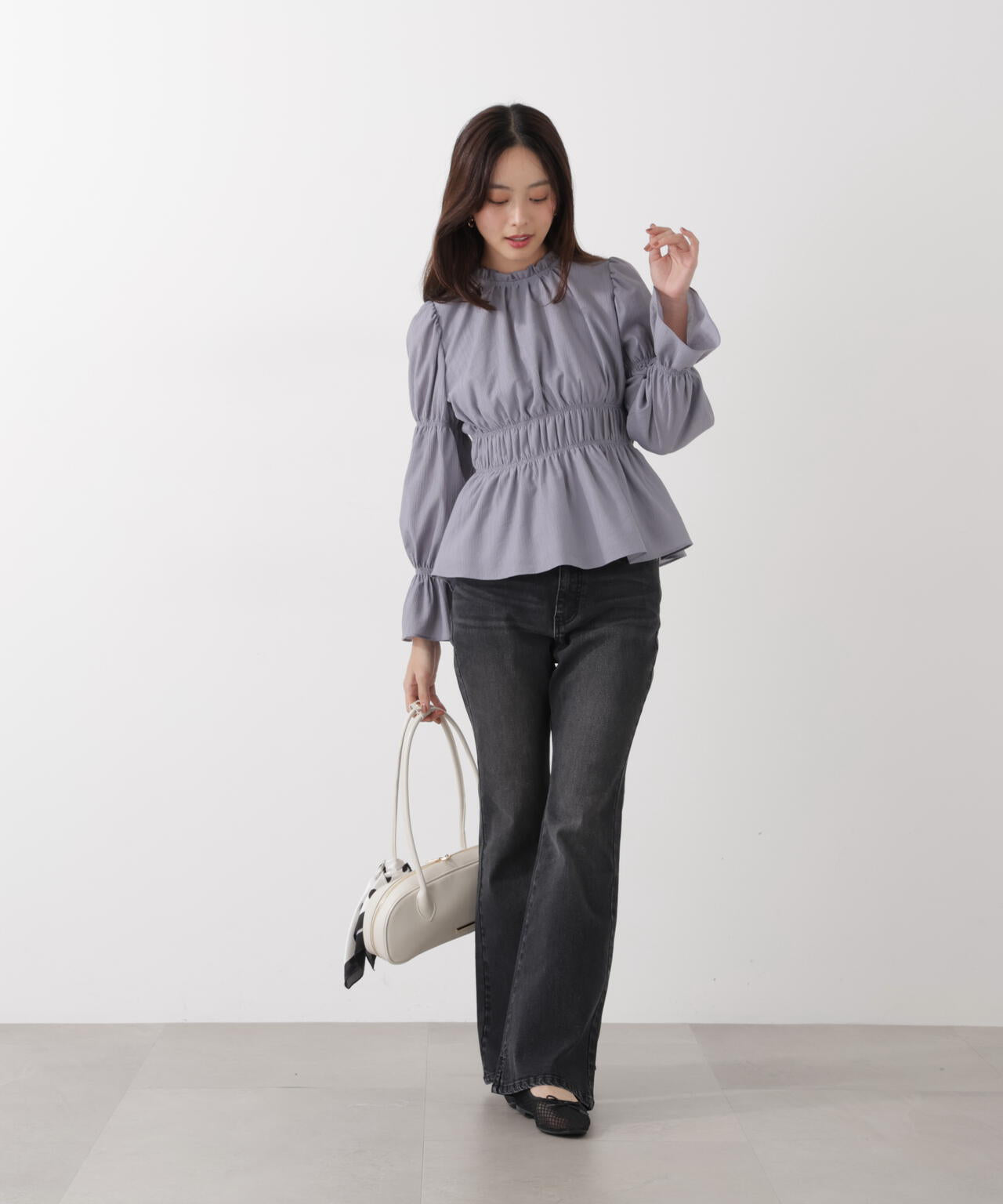 a/mie〉フレアデニムパンツ | PROPORTION BODY DRESSING a/mie〉フレアデニムパンツ | PROPORTION BODY DRESSING