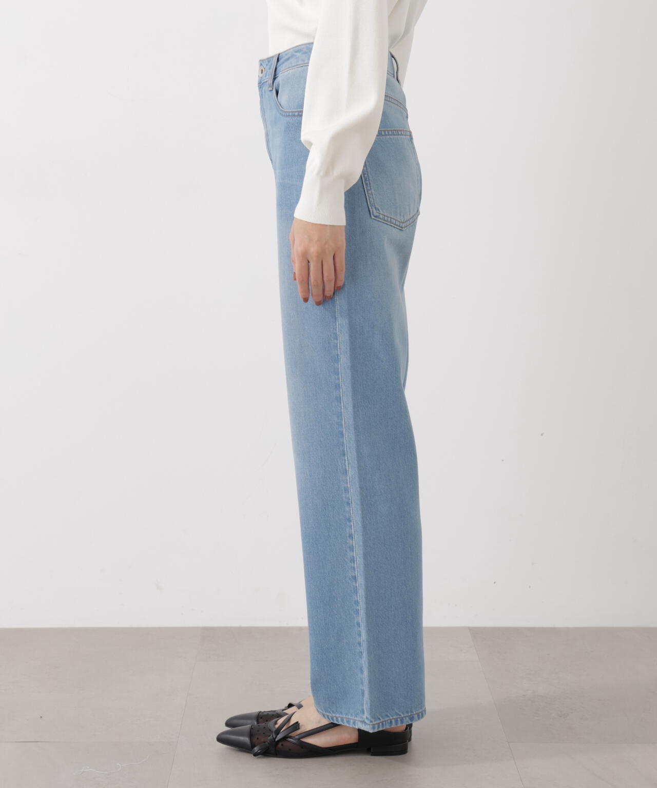 a/mie〉ソフトストレートデニム | PROPORTION BODY DRESSING