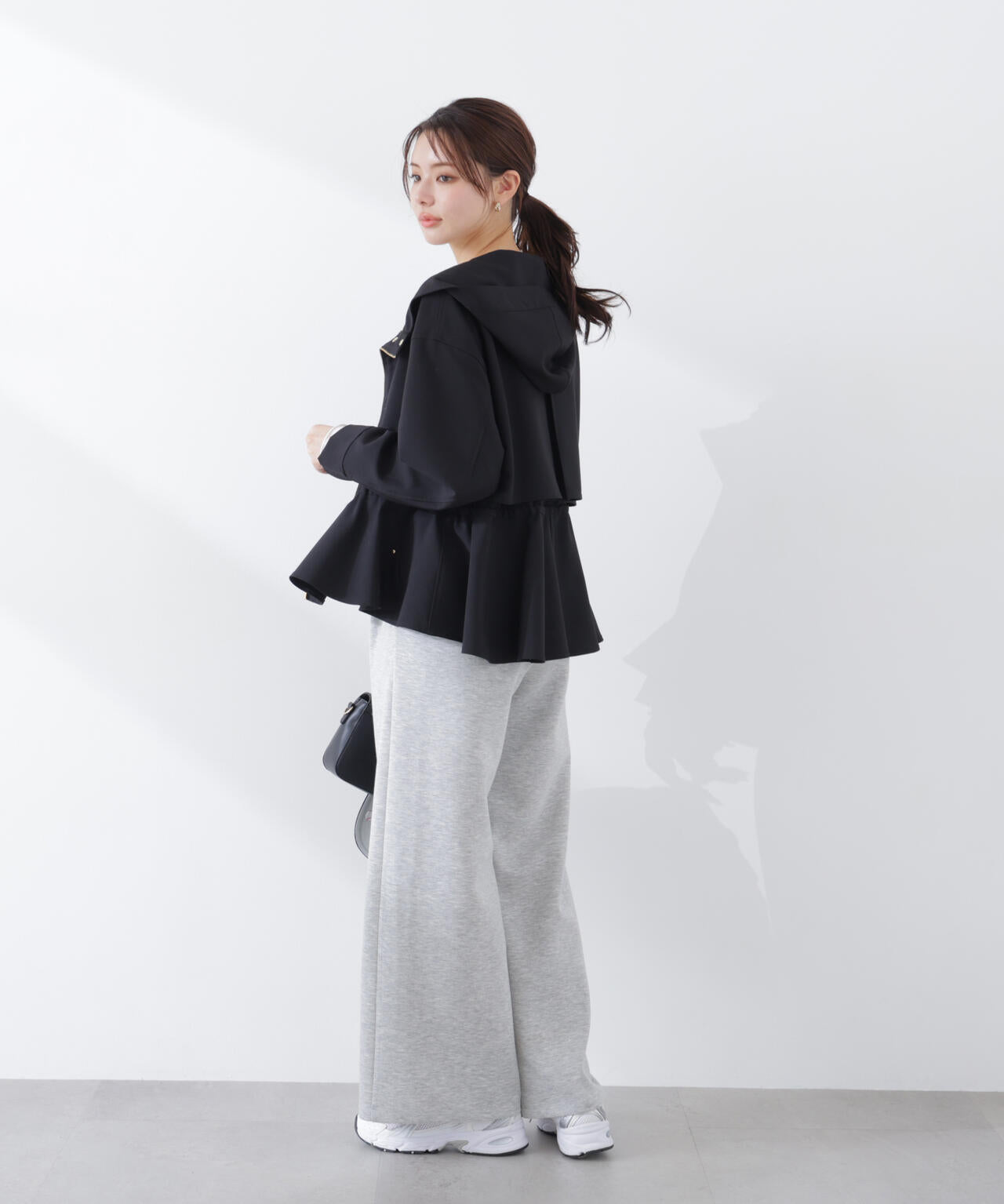〈a/mie〉カットイージーワイドパンツ
