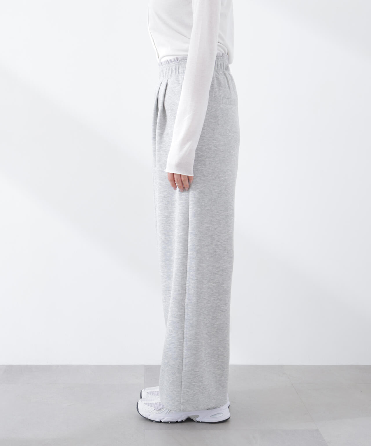 〈a/mie〉カットイージーワイドパンツ