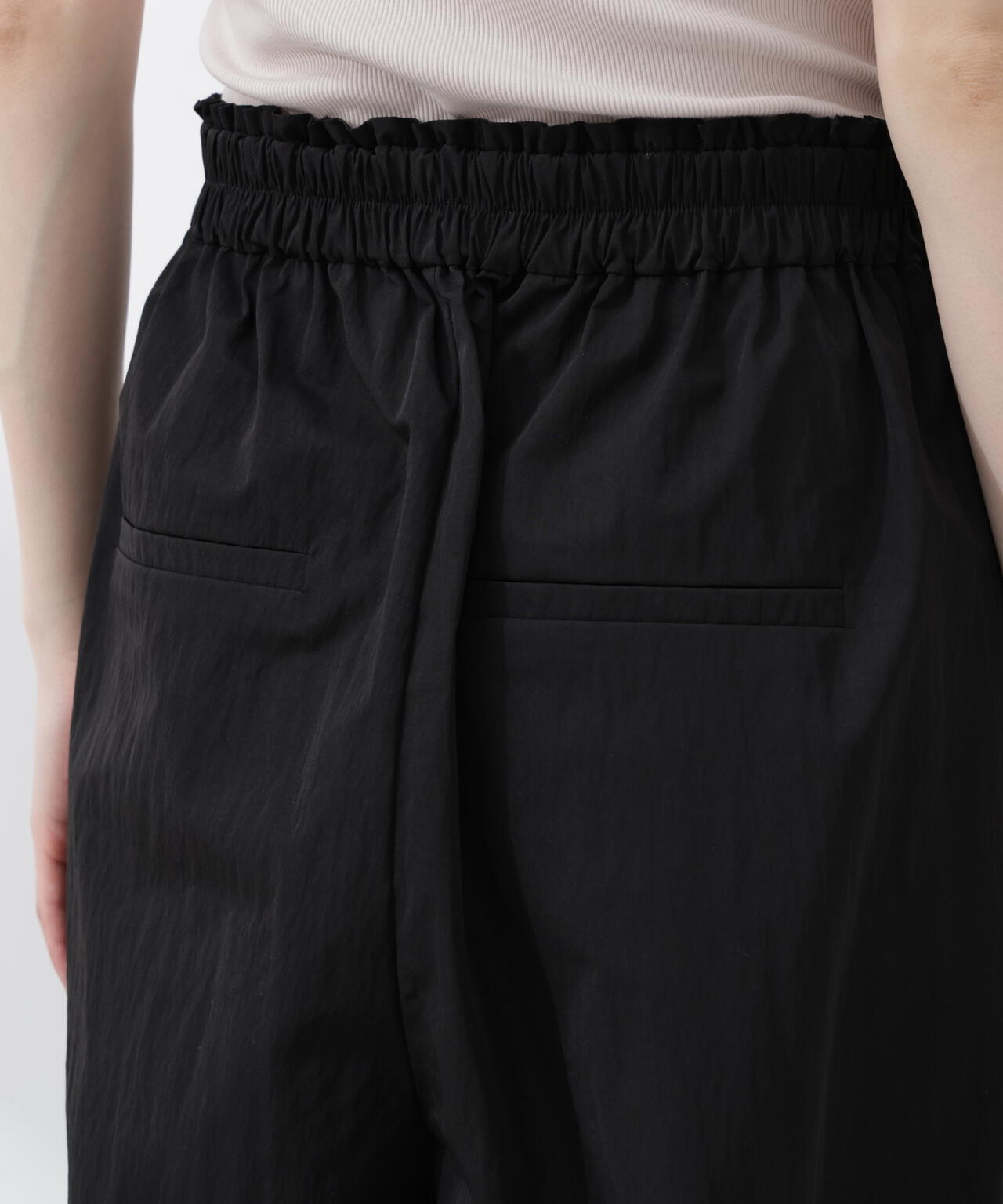 a/mie〉ナイロンタックパンツ | PROPORTION BODY DRESSING