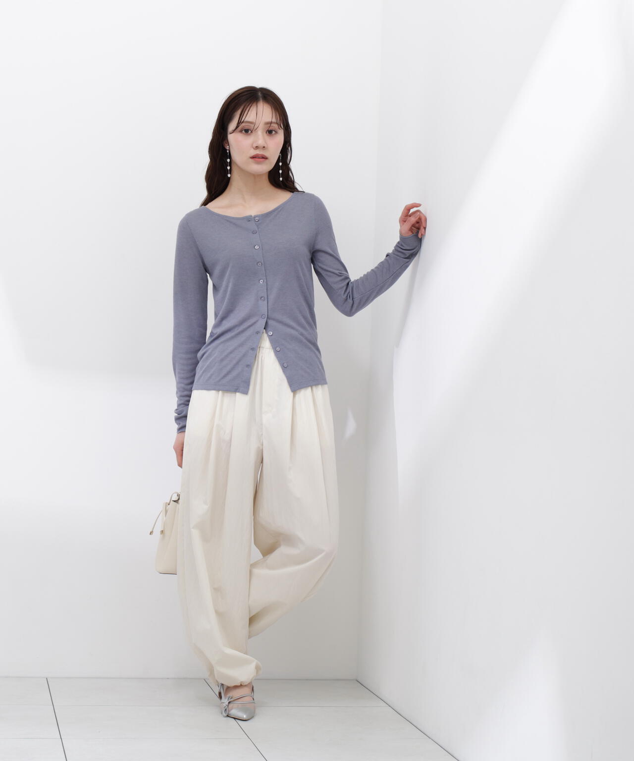 a/mie〉ナイロンタックパンツ | PROPORTION BODY DRESSING