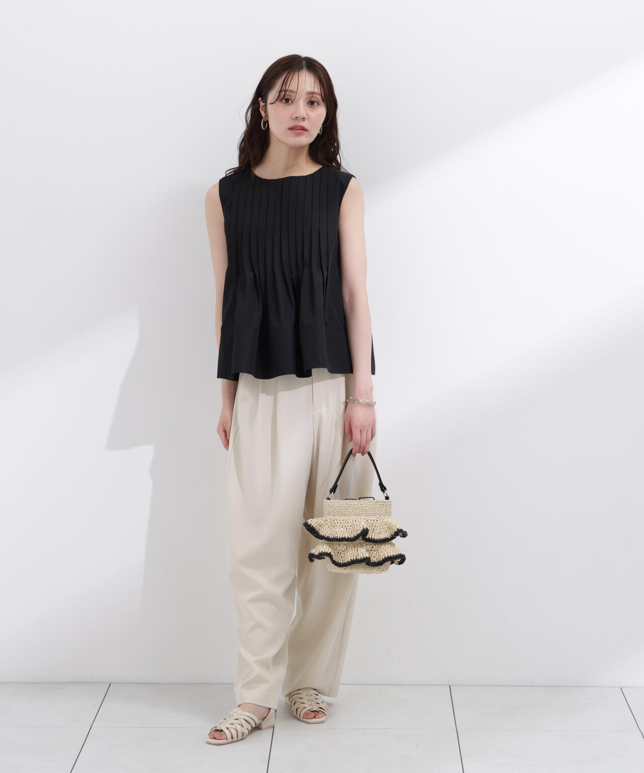 青島心さん着用】〈a/mie〉バレルパンツ | PROPORTION BODY DRESSING