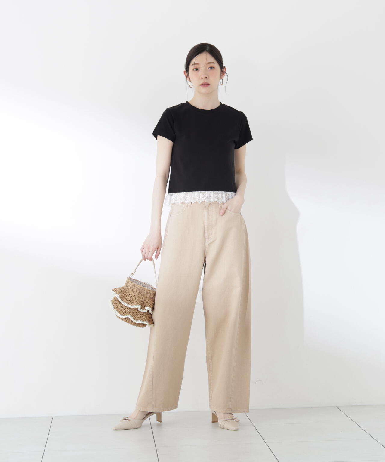 【6/5～6/7 オンライン限定2buy10%OFF対象】＜青島心さん着用＞〈a/mie〉ワイドバレルパンツ【ベージュ：WEB限定】