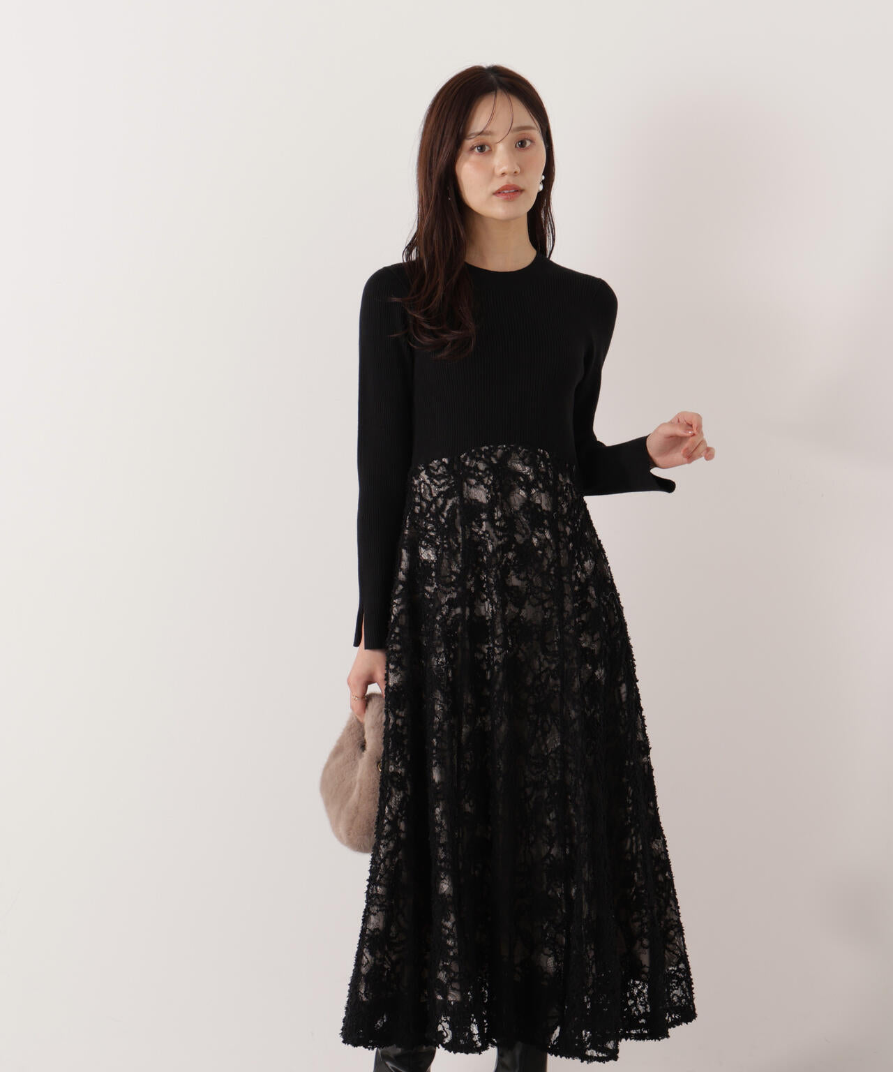 レースドッキングニットワンピース | PROPORTION BODY DRESSING