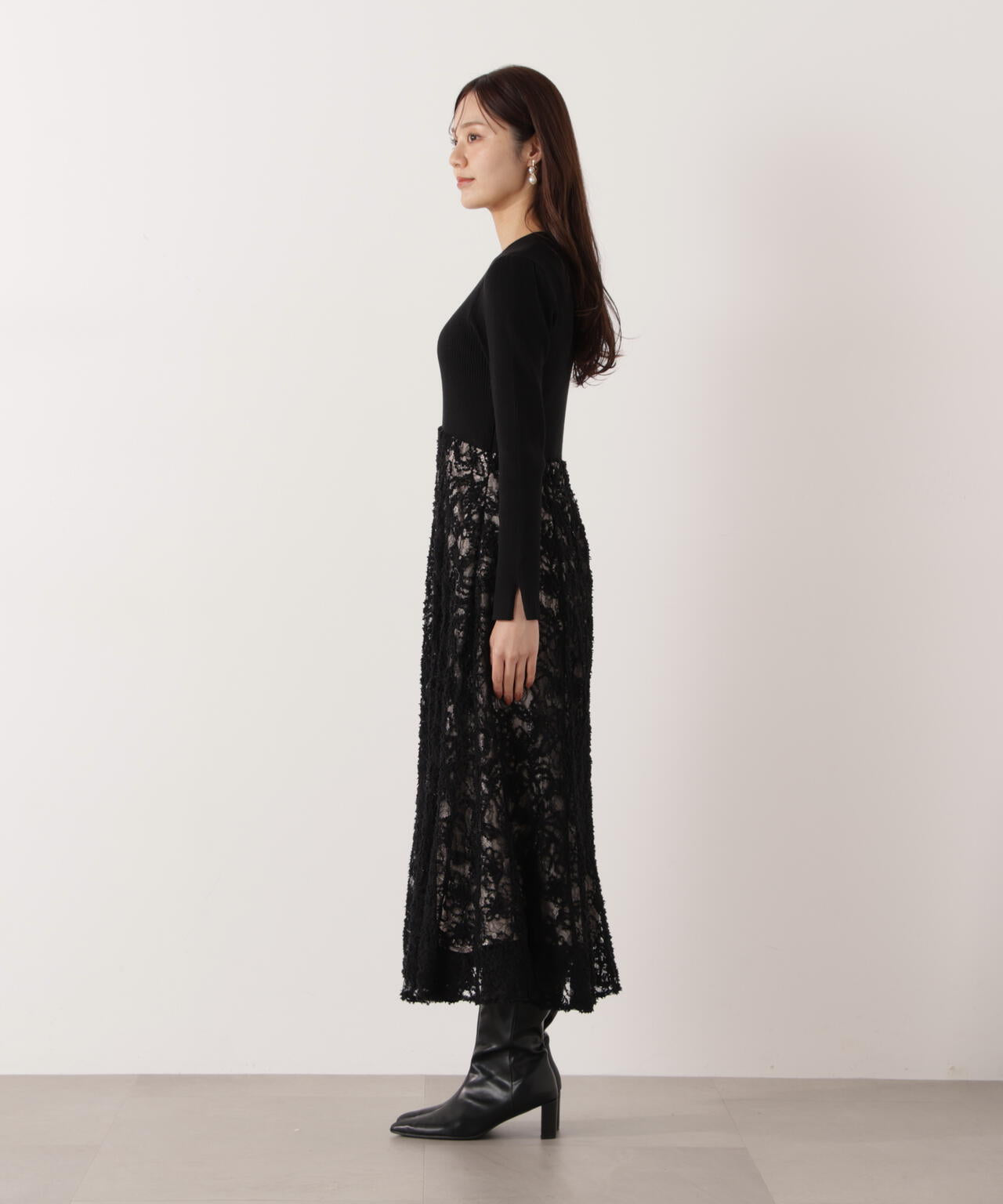 レースドッキングニットワンピース | PROPORTION BODY DRESSING