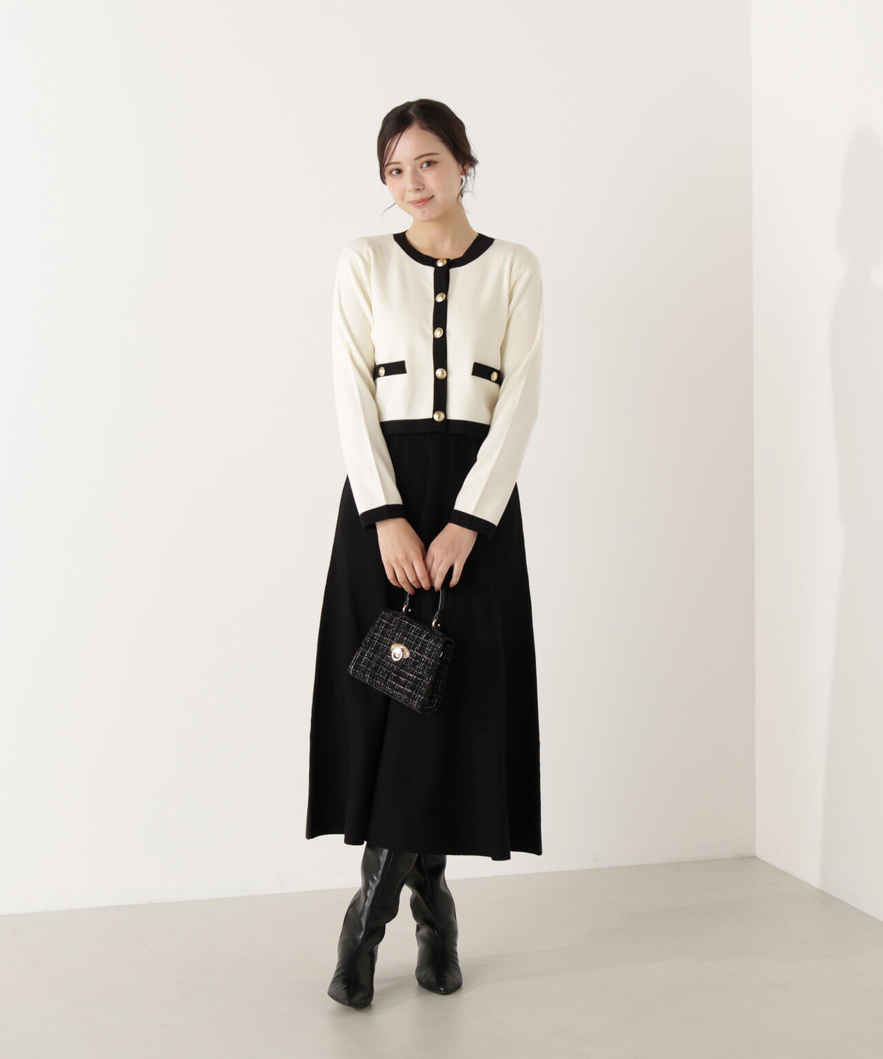 バイカラーカーデセットアップ