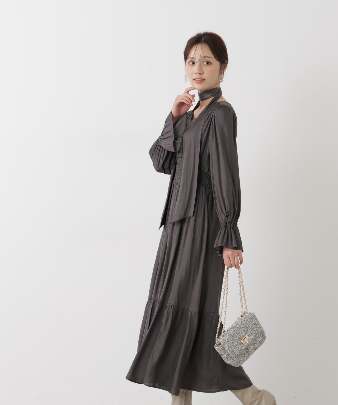 タイ付きギャザーワンピース | PROPORTION BODY DRESSING