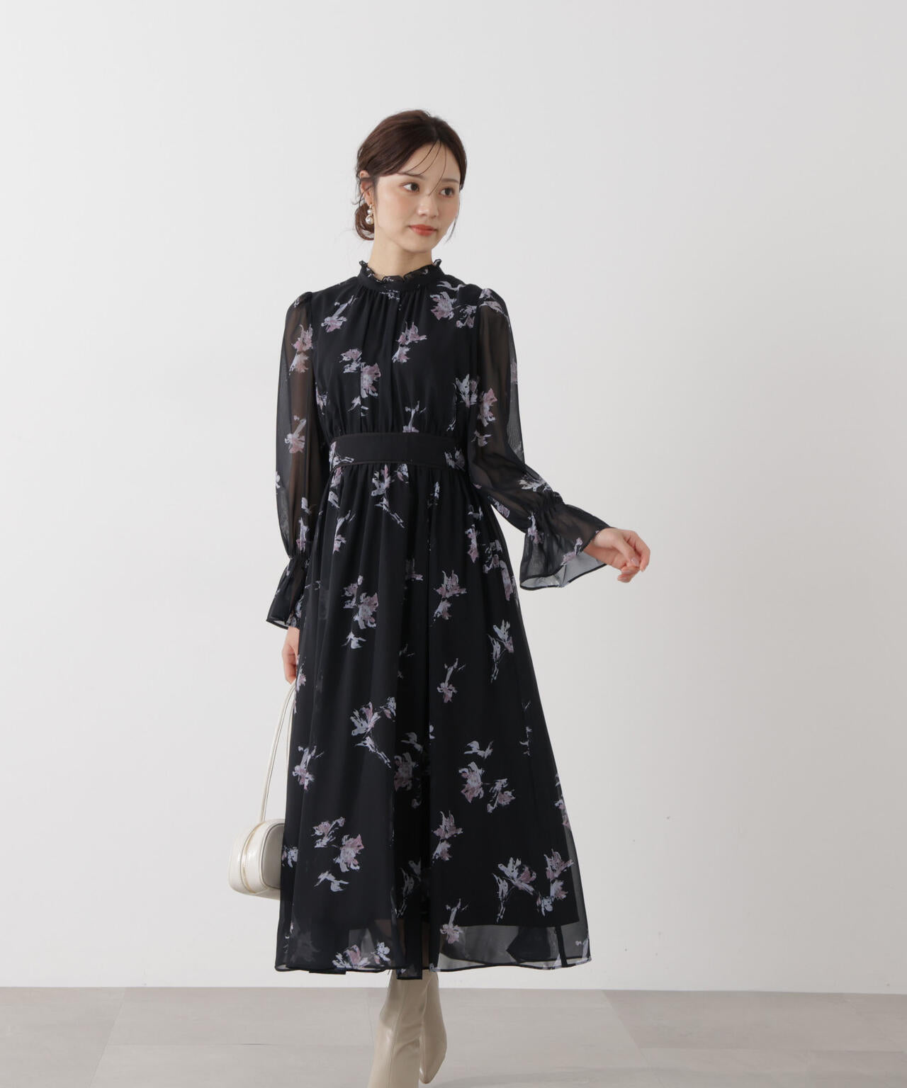 花柄プリントギャザーワンピース | PROPORTION BODY DRESSING