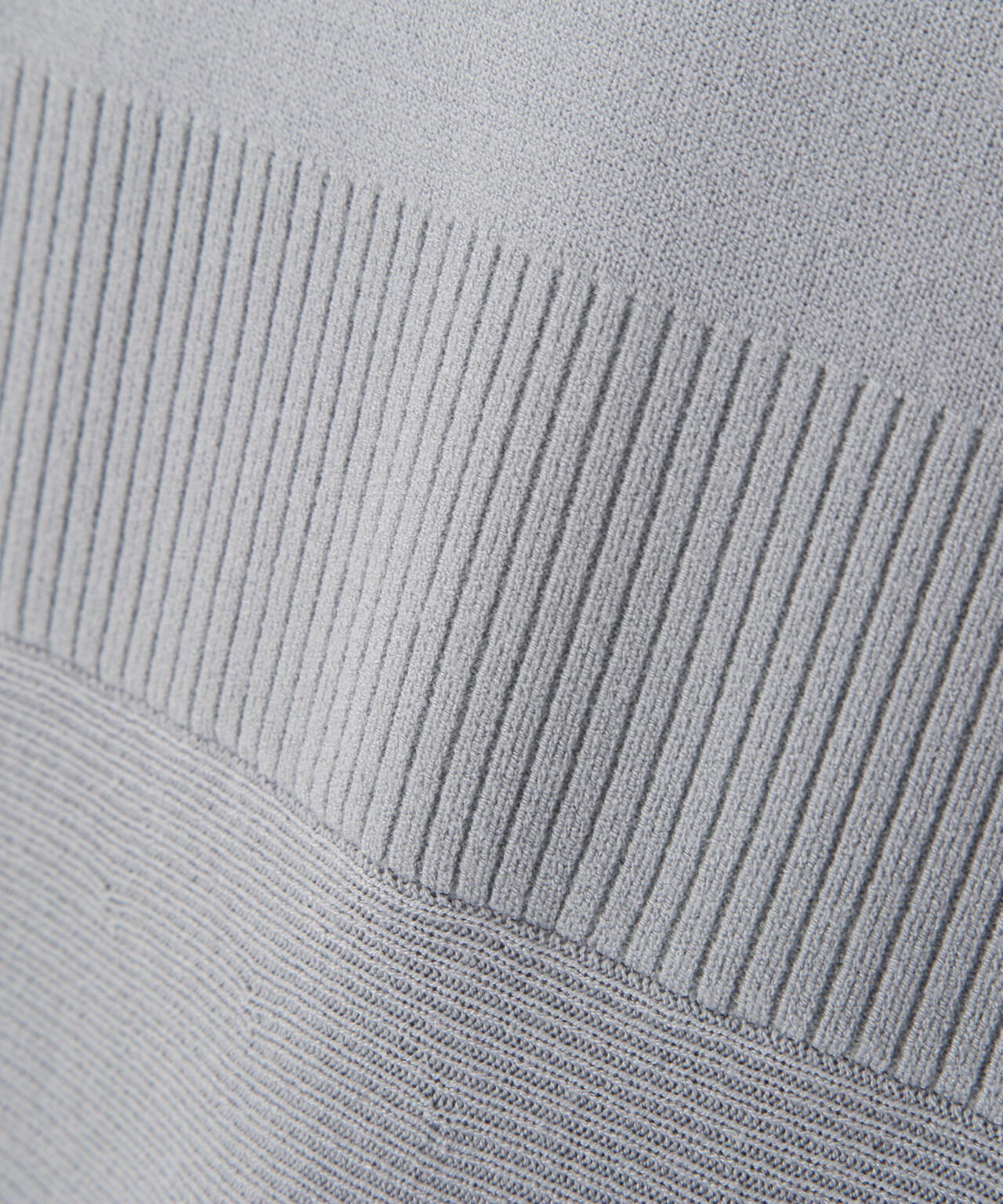 スカーフ付きニットワンピース