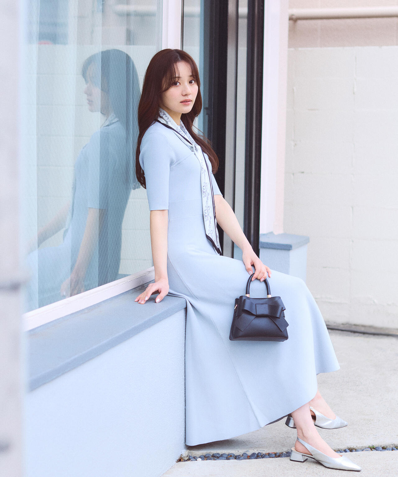 スカーフ付きニットワンピース