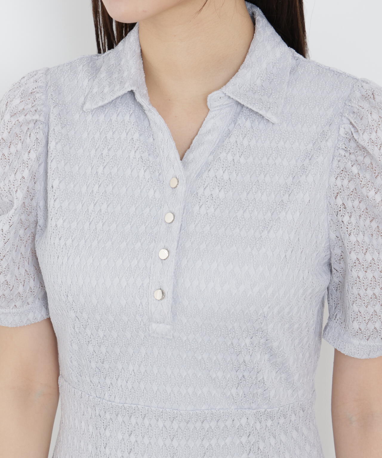 ストレッチレース襟付きワンピース