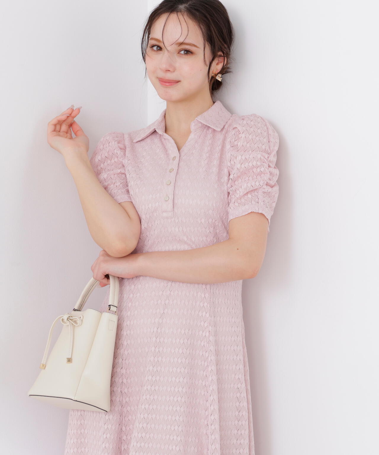 ストレッチレース襟付きワンピース | PROPORTION BODY DRESSING