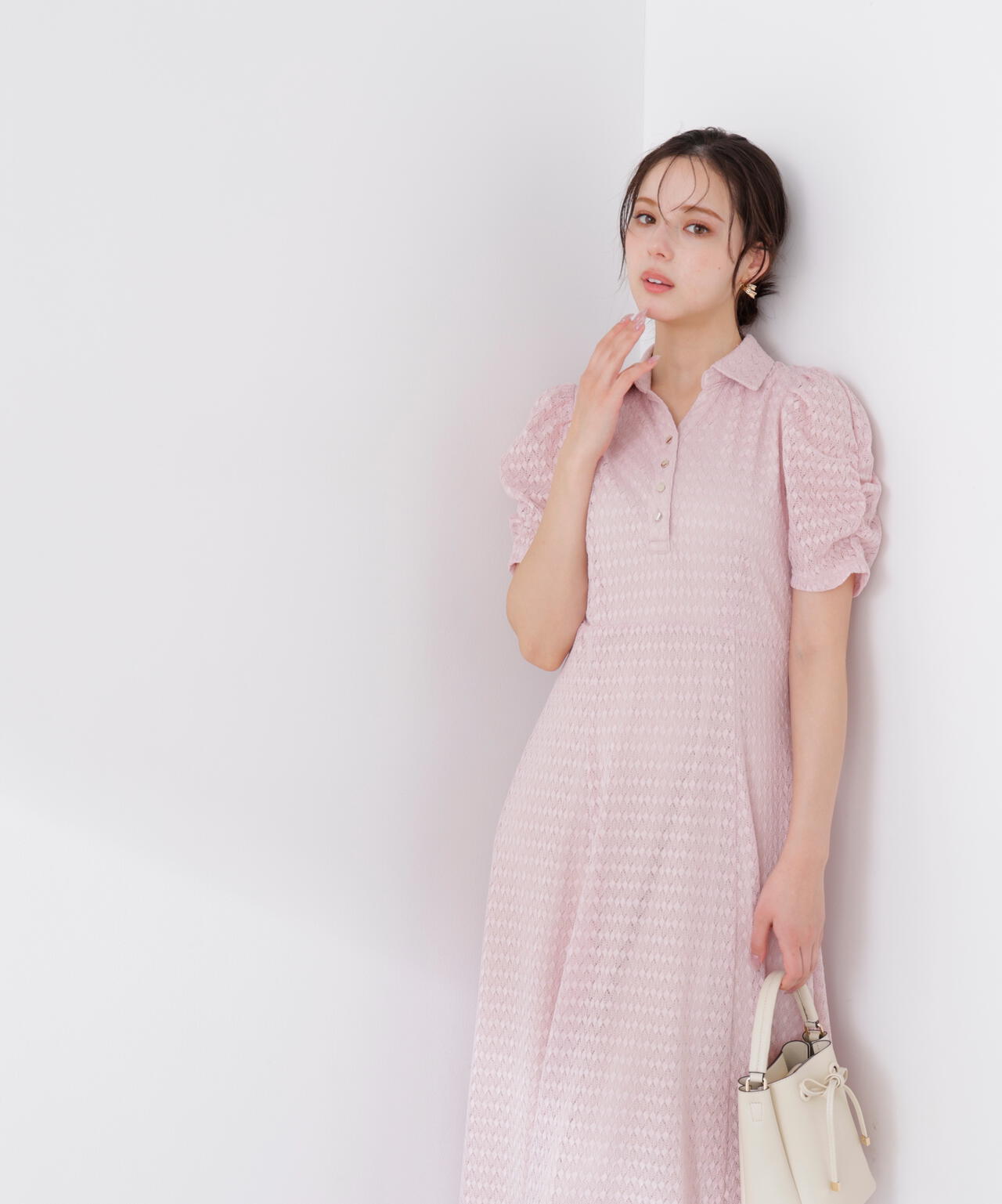 ストレッチレース襟付きワンピース | PROPORTION BODY DRESSING
