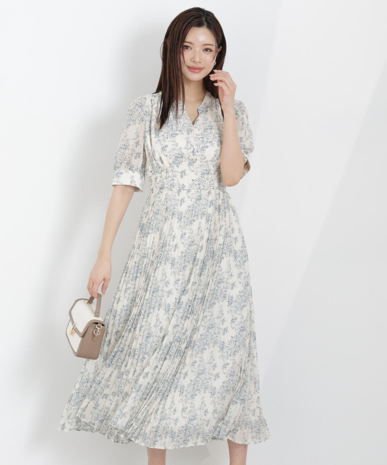 花柄プリーツワンピース【WEB・一部店舗限定】
