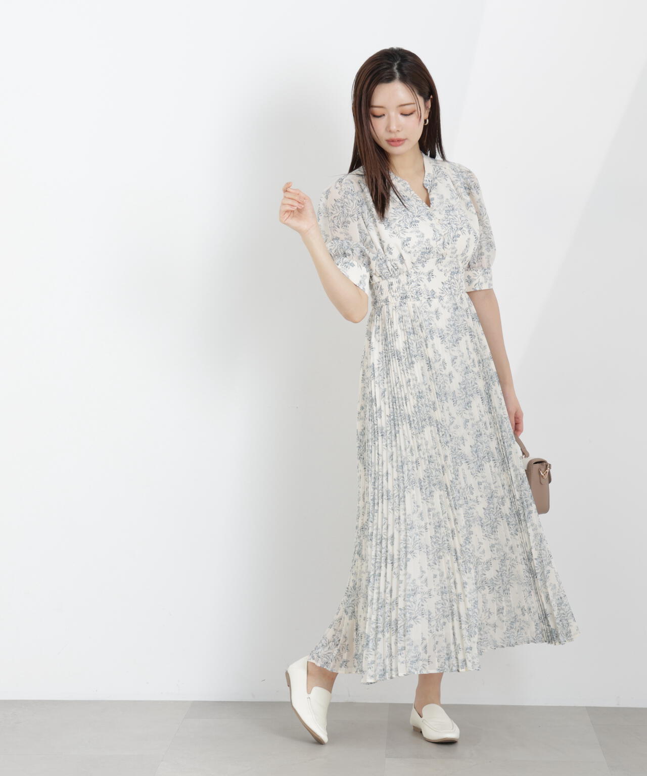 花柄プリーツワンピース【WEB・一部店舗限定】